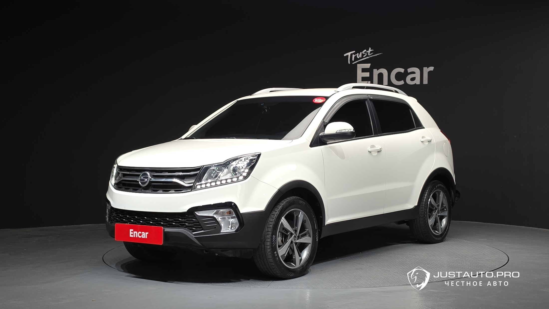 Автомобиль KG_Mobility_Ssangyong KORANDO