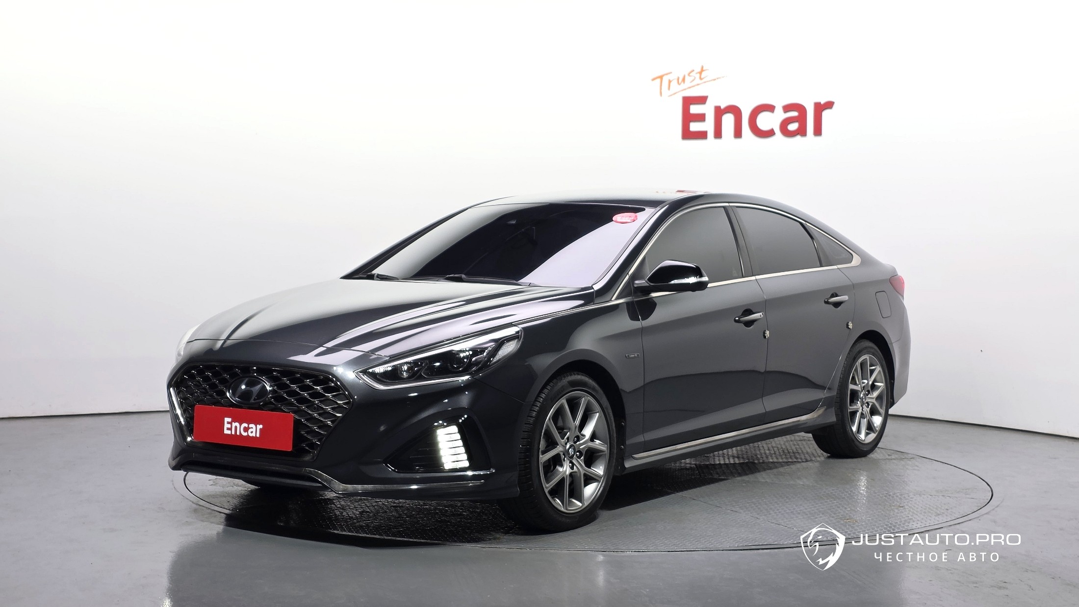 Автомобиль Hyundai Sonata