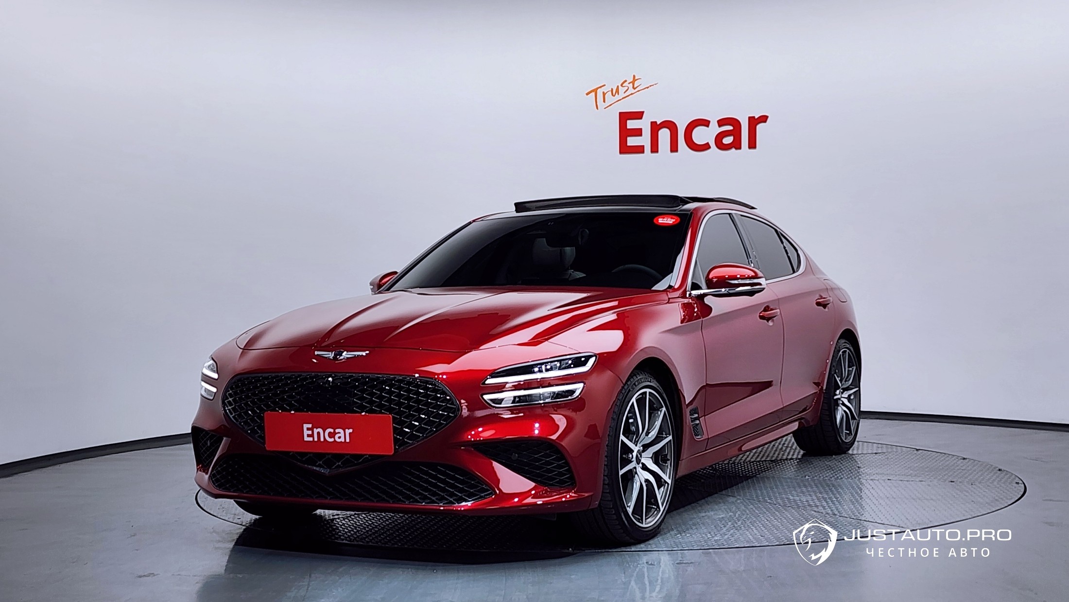 Автомобиль Genesis G70