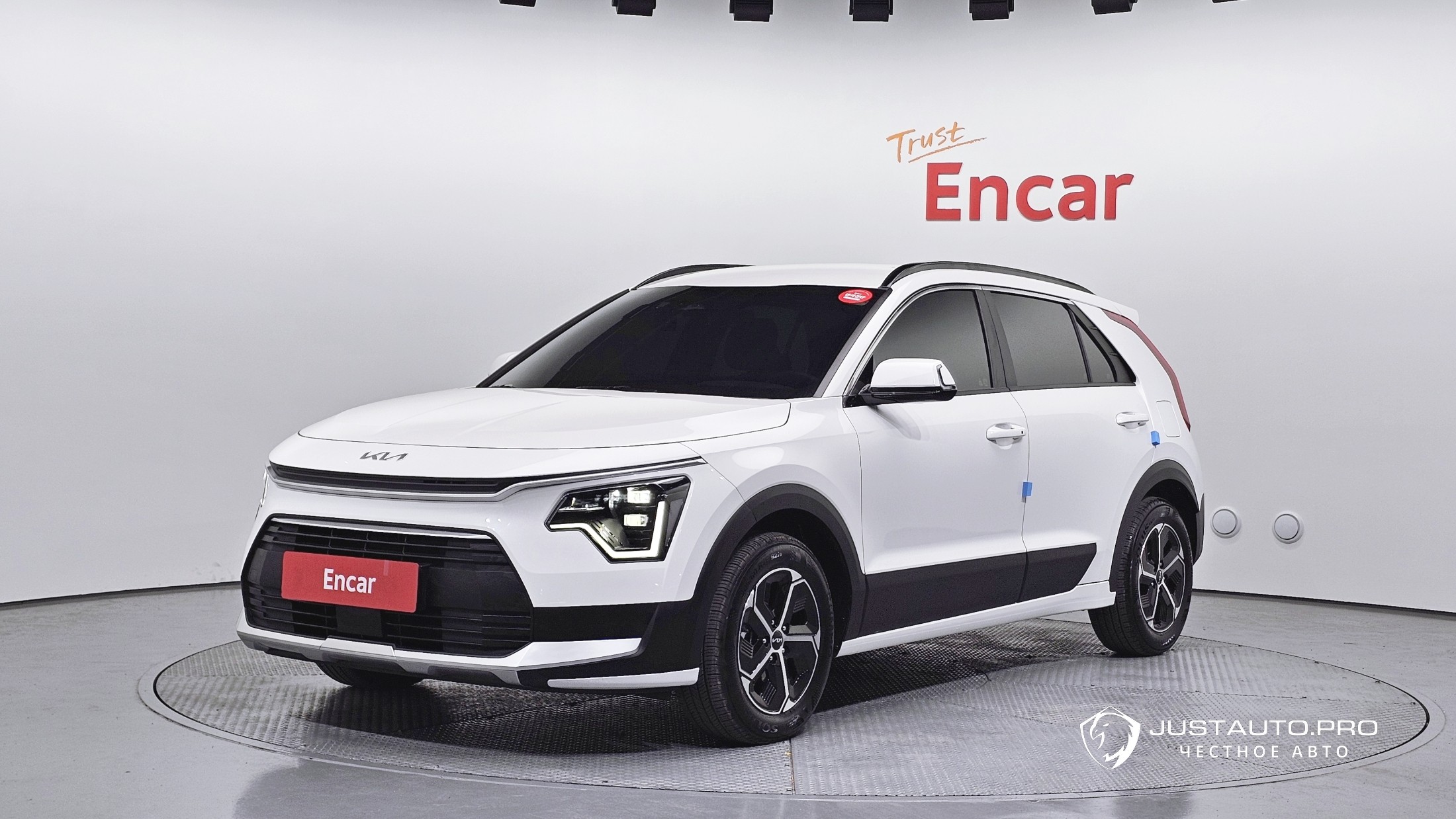 Автомобиль Kia Niro