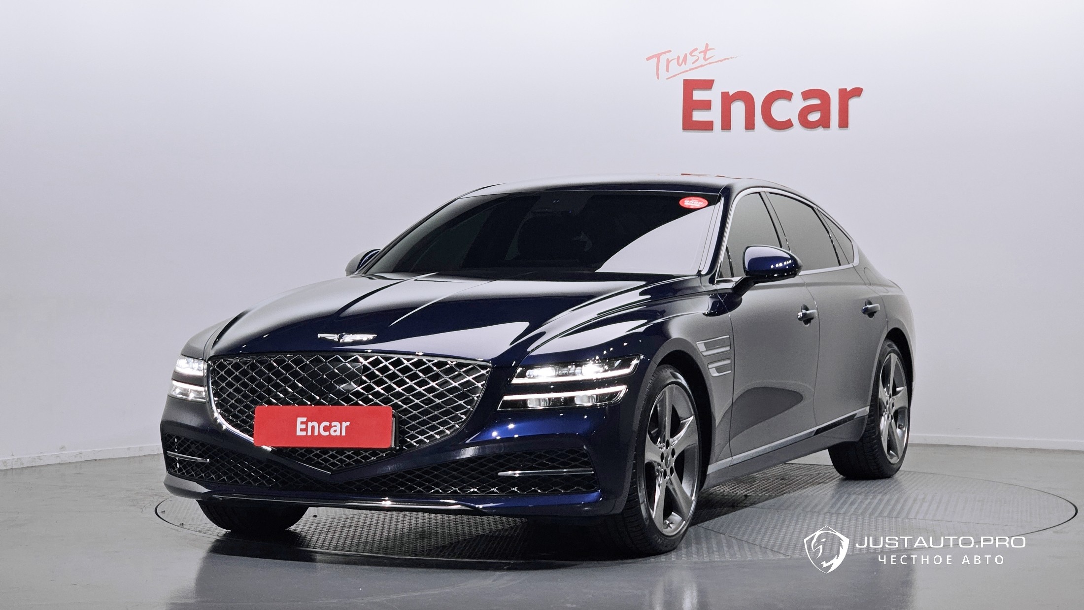 Автомобиль Genesis G80