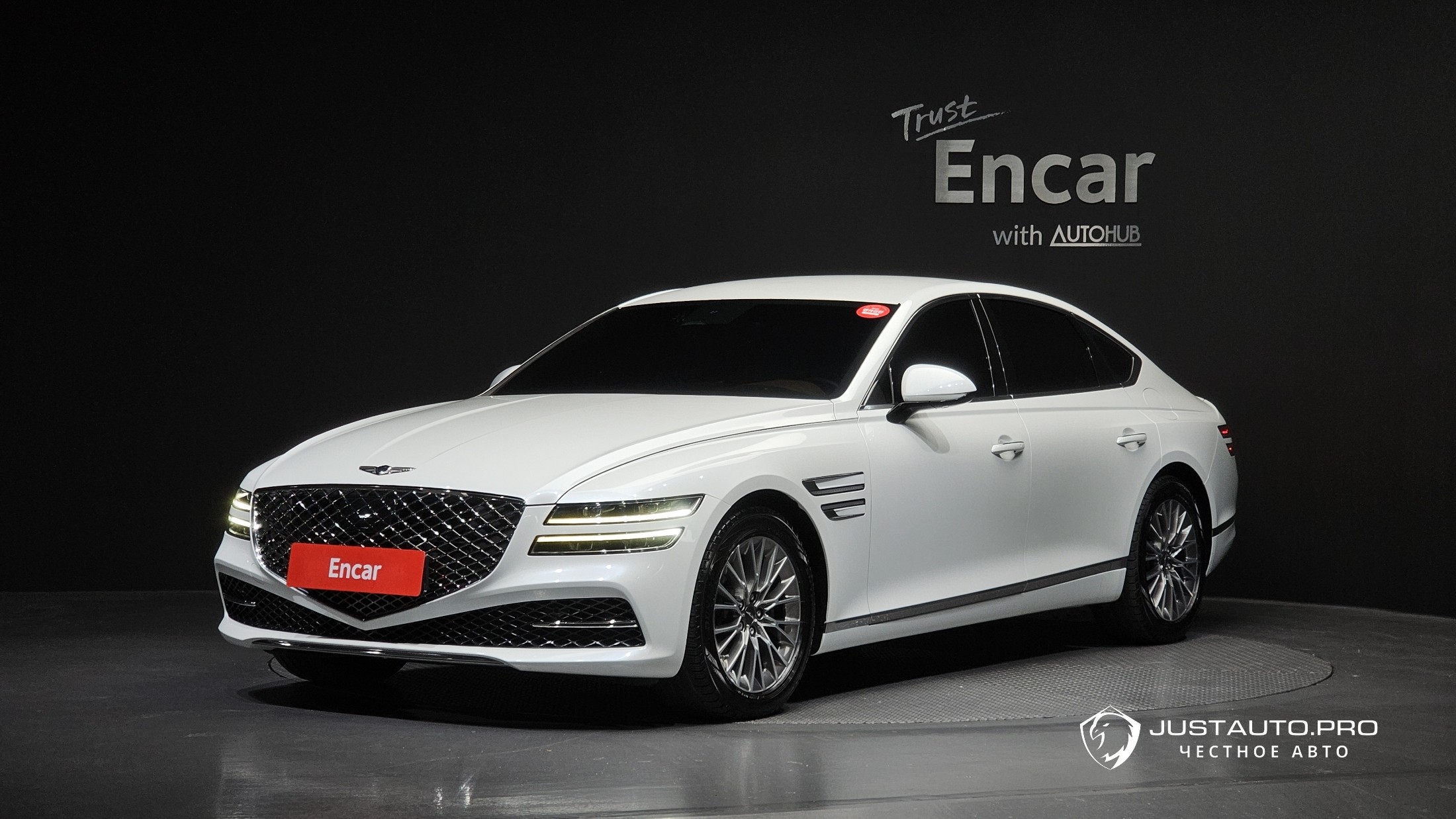Автомобиль Genesis G80