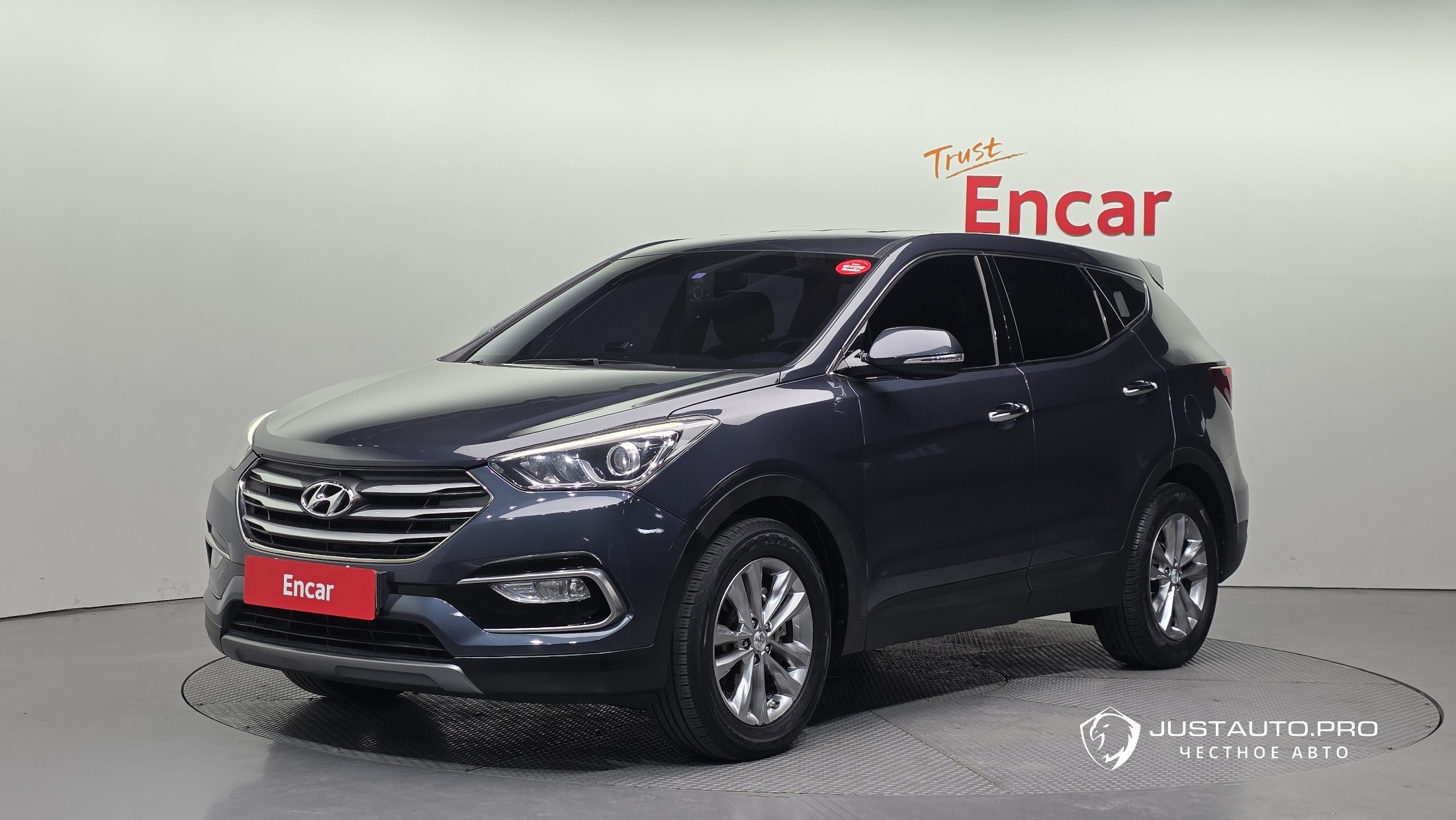 Автомобиль Hyundai Santafe