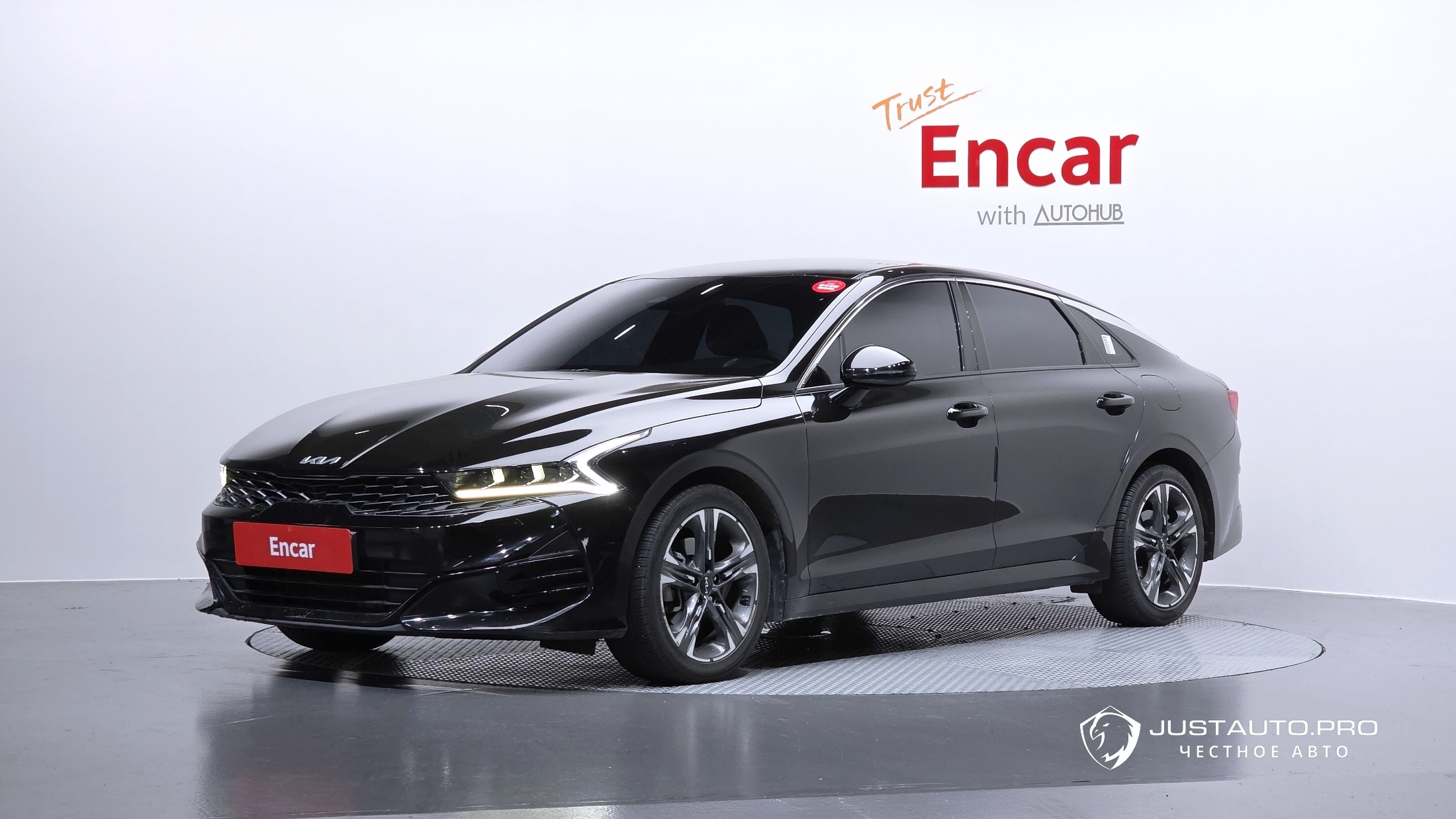 Автомобиль Kia K5
