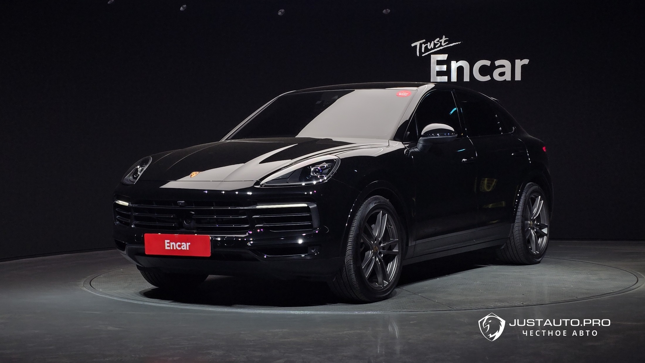 Автомобиль Porsche Cayenne