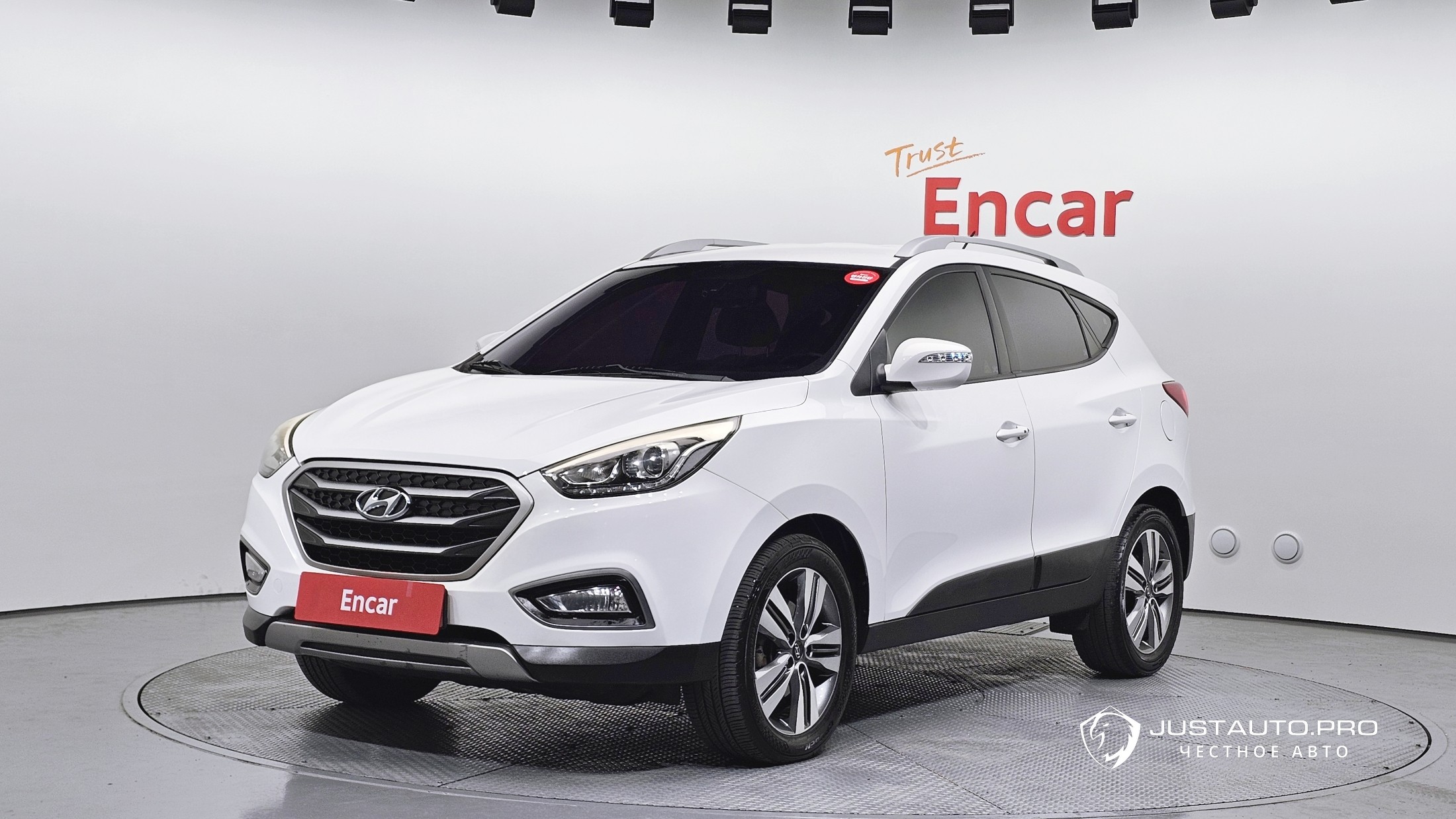 Автомобиль Hyundai Tucson