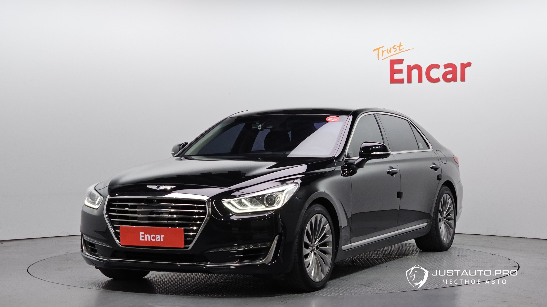 Автомобиль Genesis EQ900