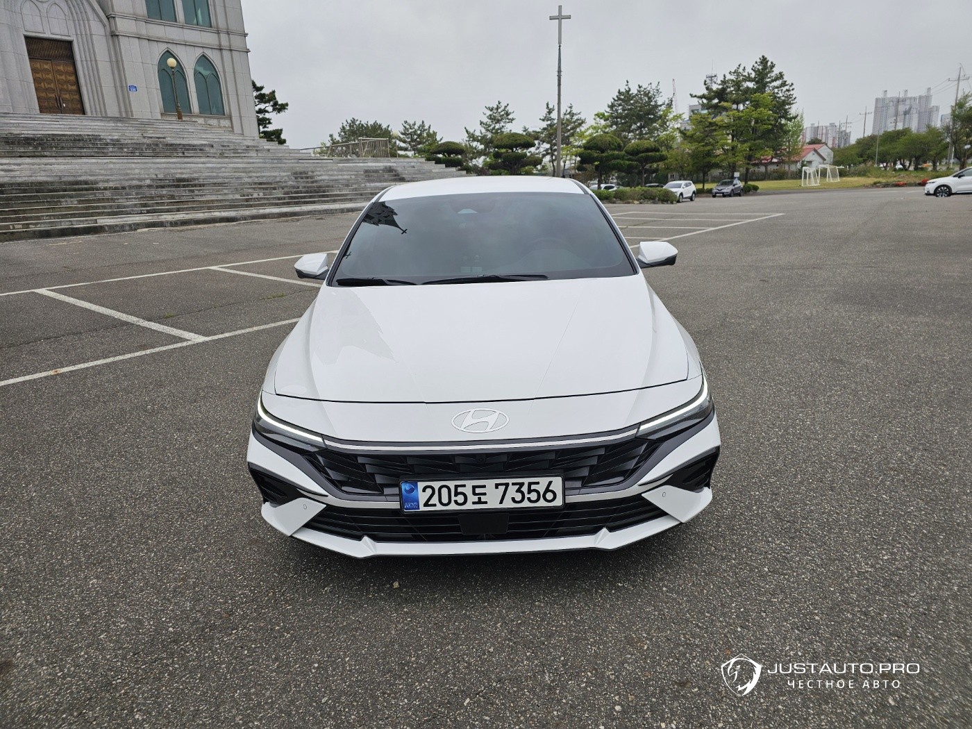 Автомобиль Hyundai AVANTE