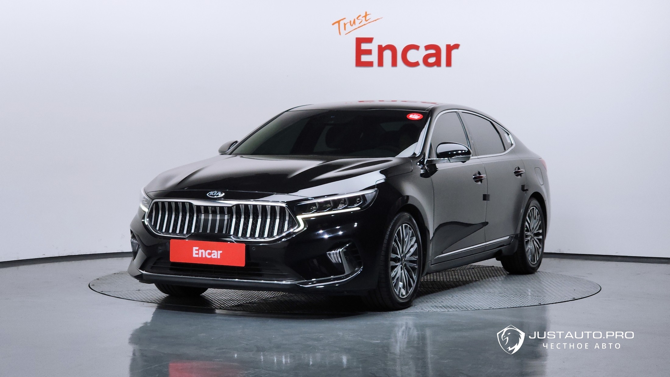 Автомобиль Kia K7
