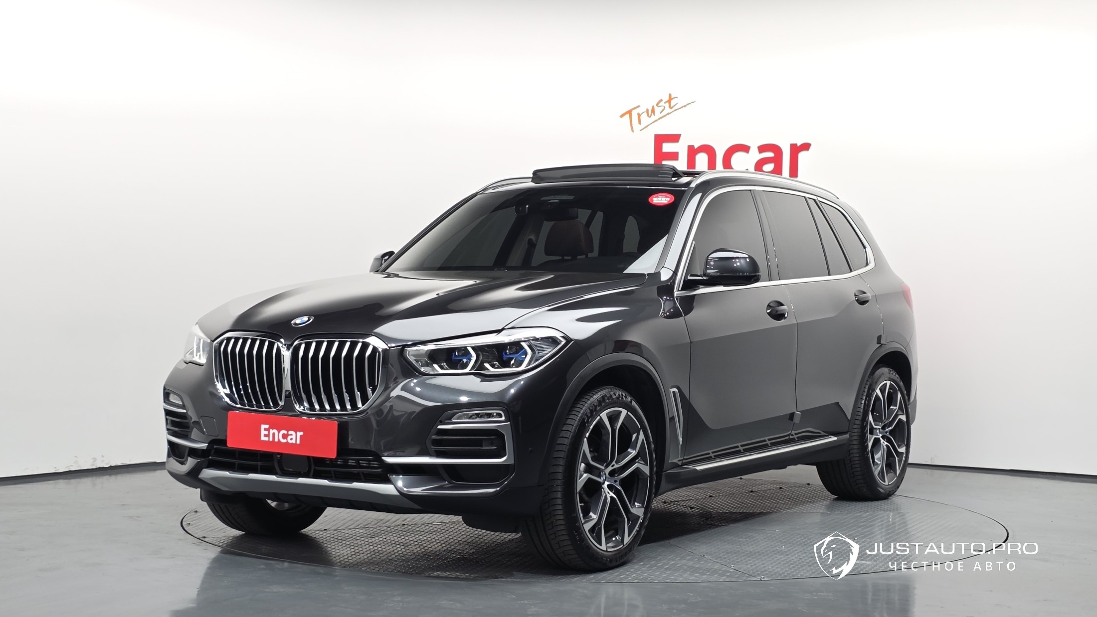 Автомобиль BMW X5