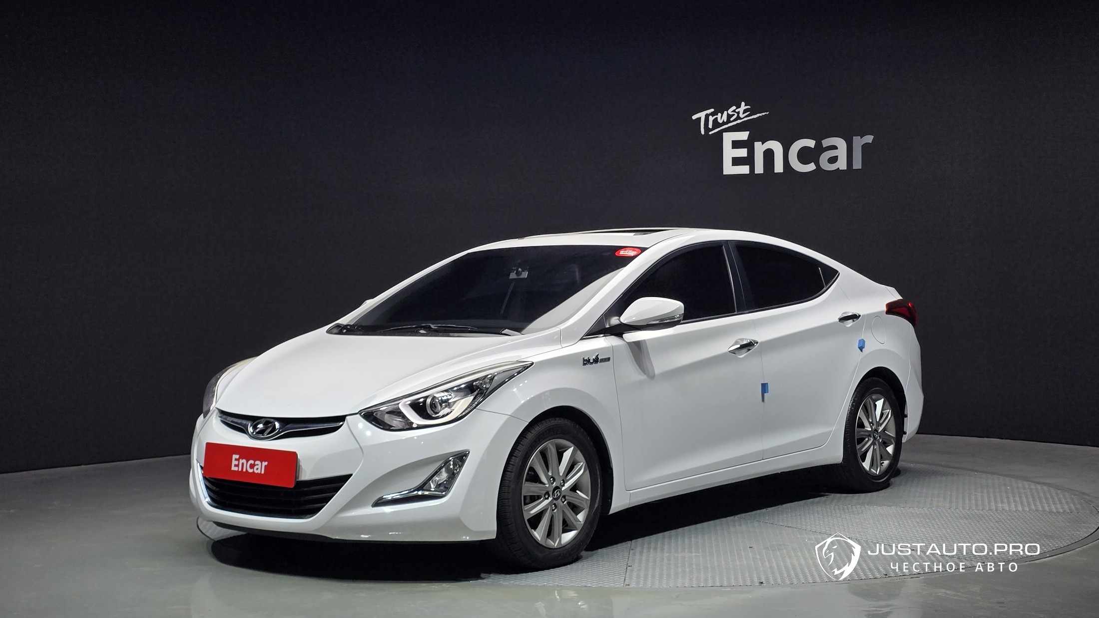 Автомобиль Hyundai AVANTE