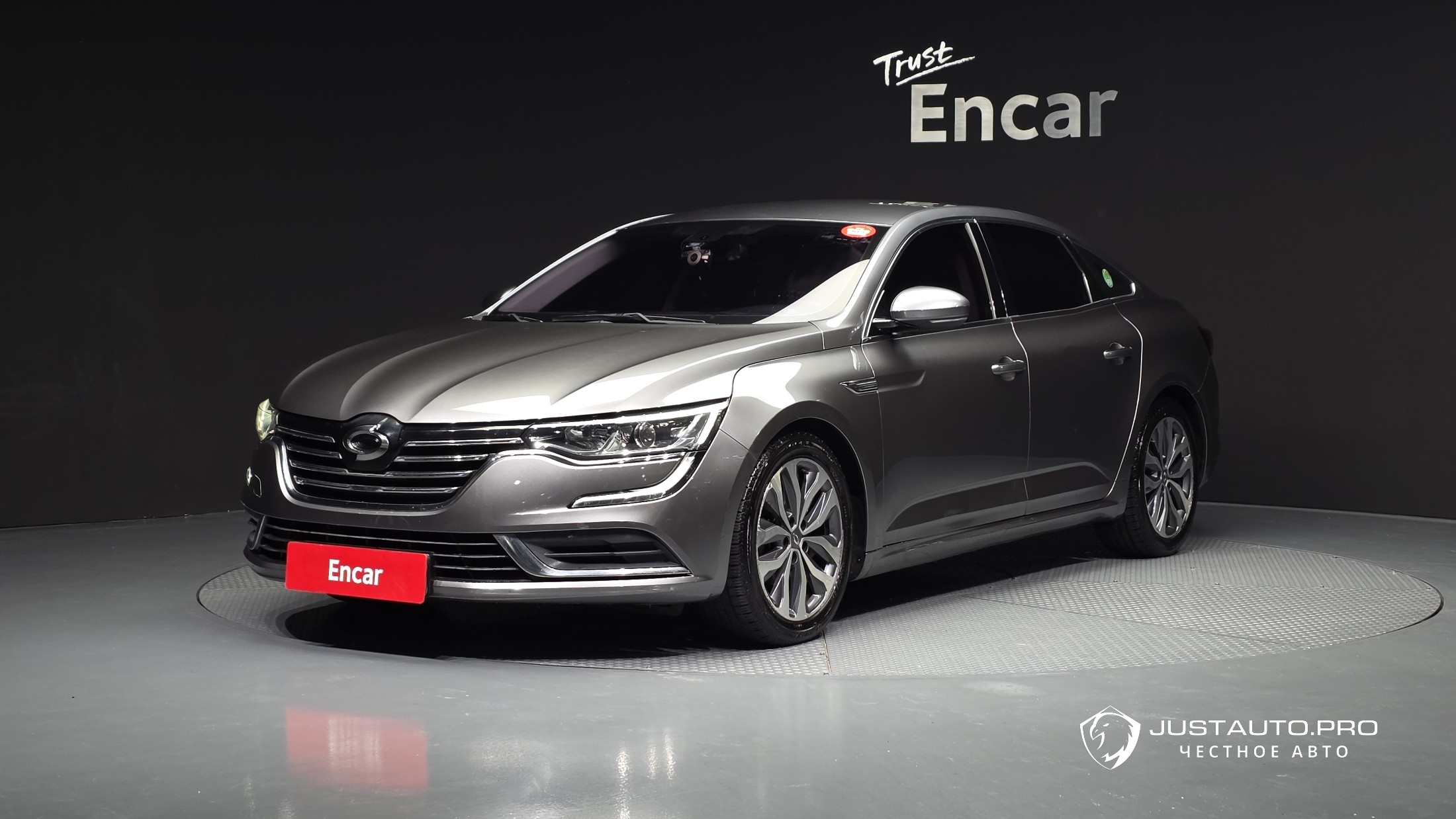 Автомобиль Renault-KoreaSamsung SM6