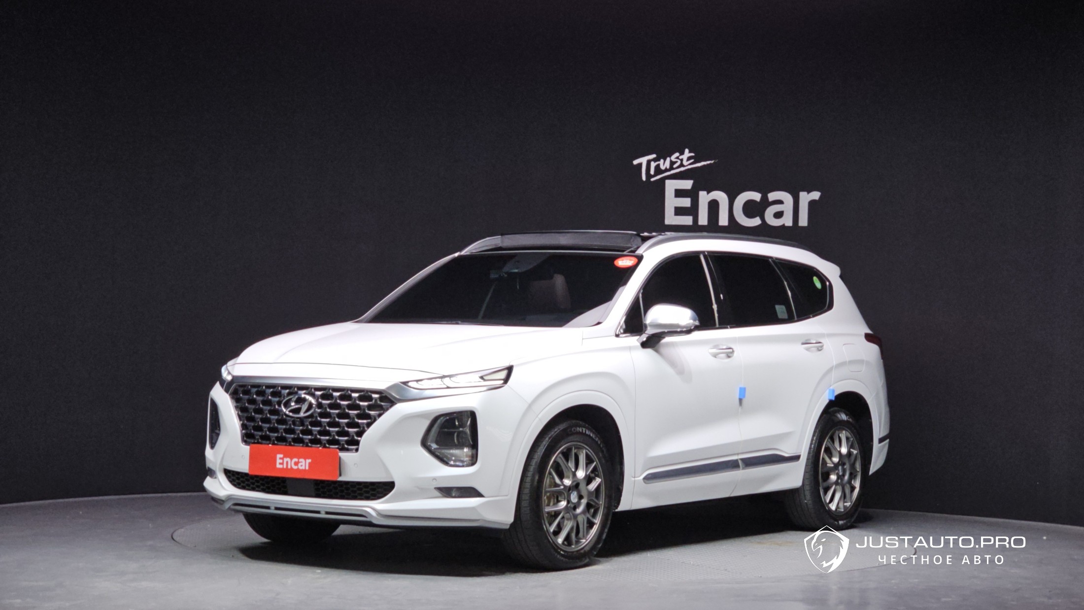 Автомобиль Hyundai Santafe