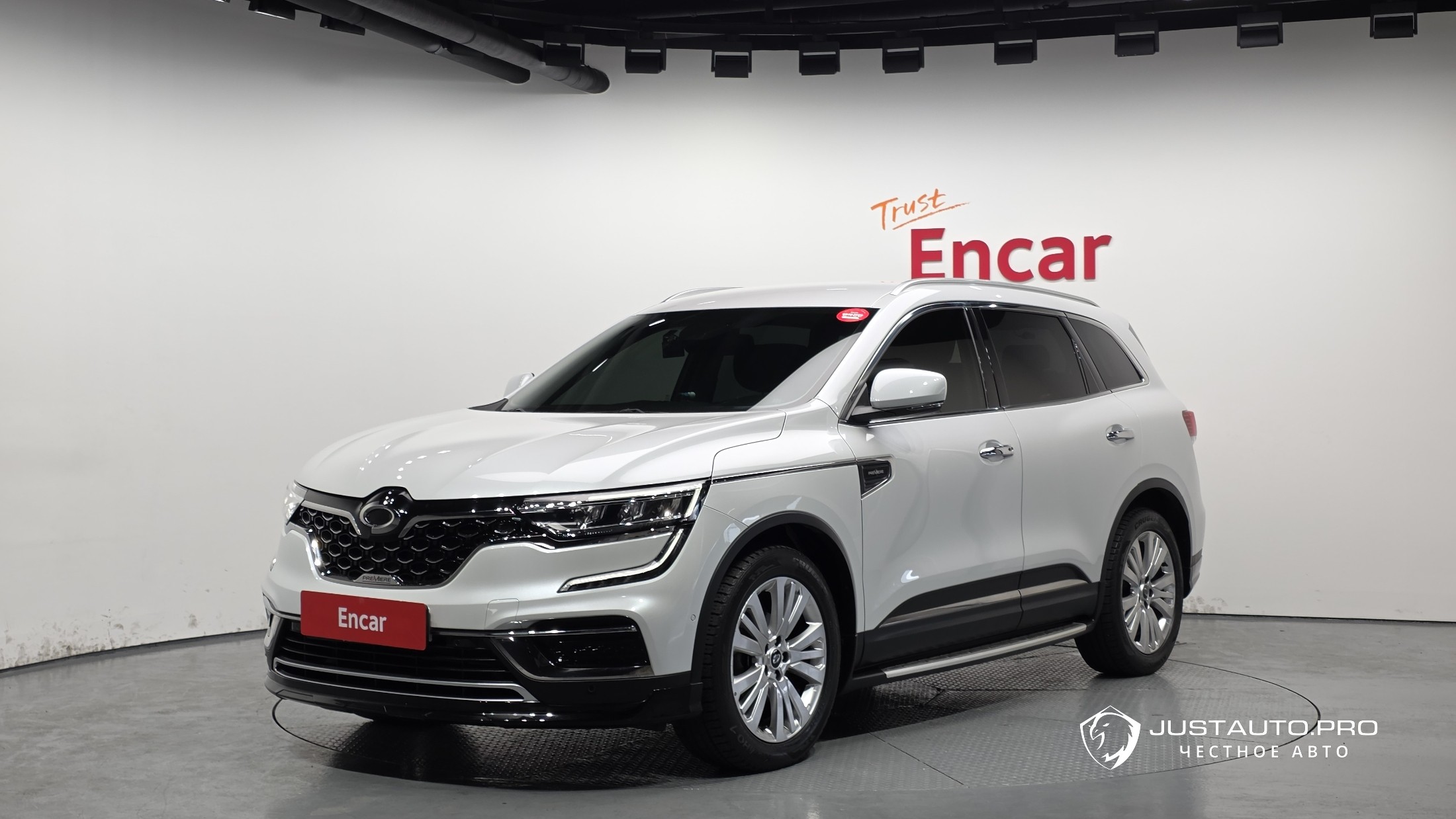 Автомобиль Renault-KoreaSamsung QM6