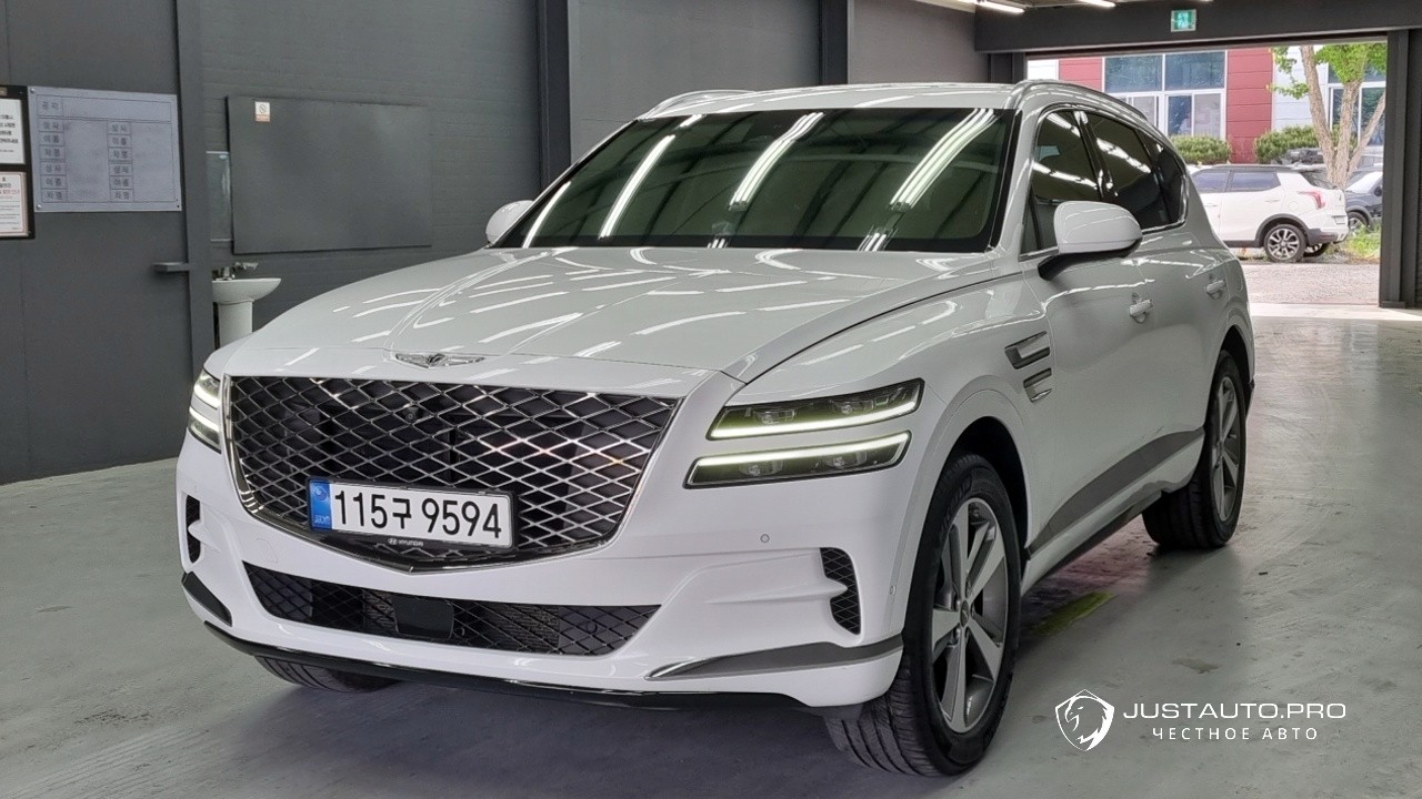 Автомобиль Genesis GV80