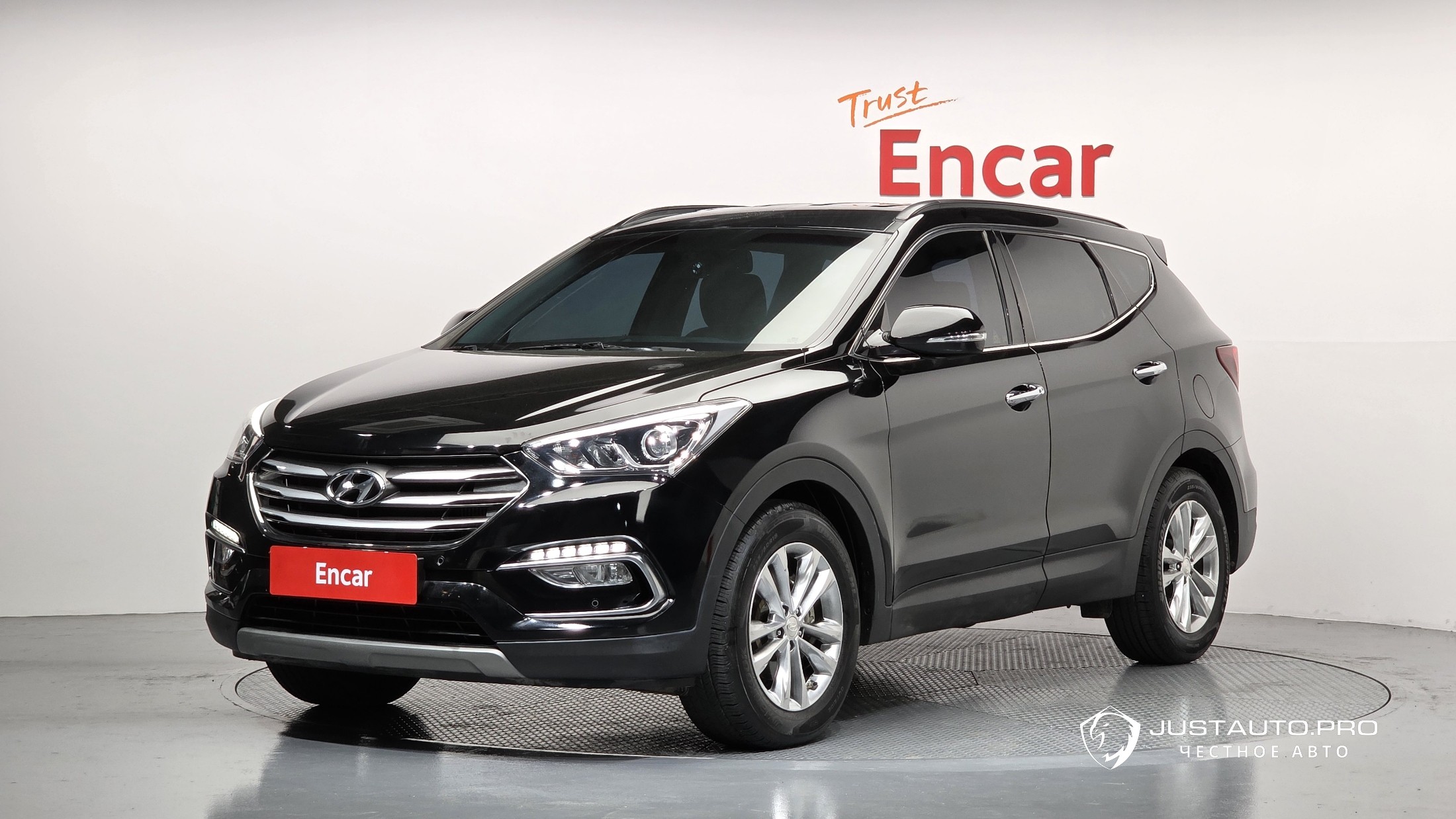 Автомобиль Hyundai Santafe