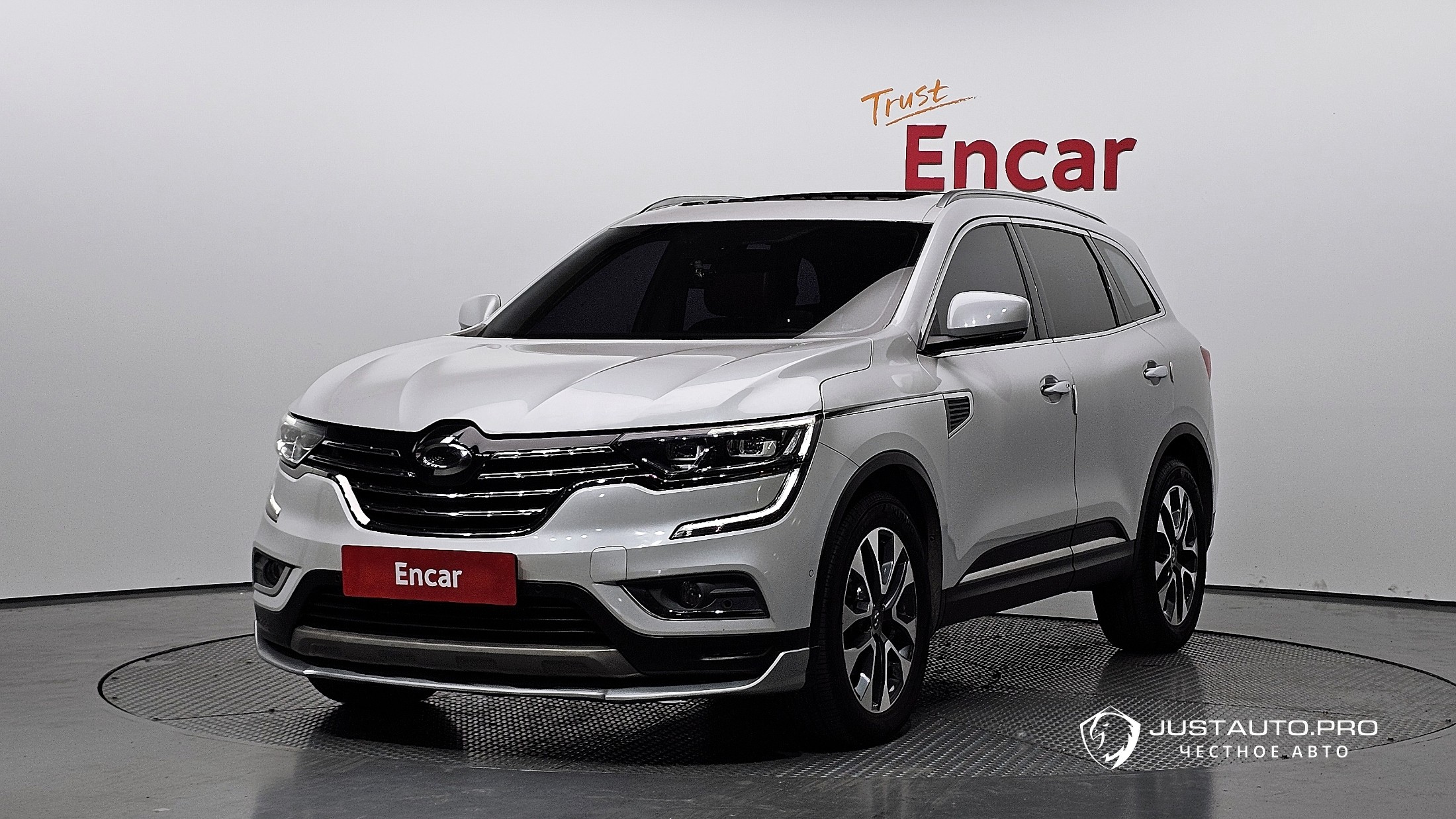Автомобиль Renault-KoreaSamsung QM6