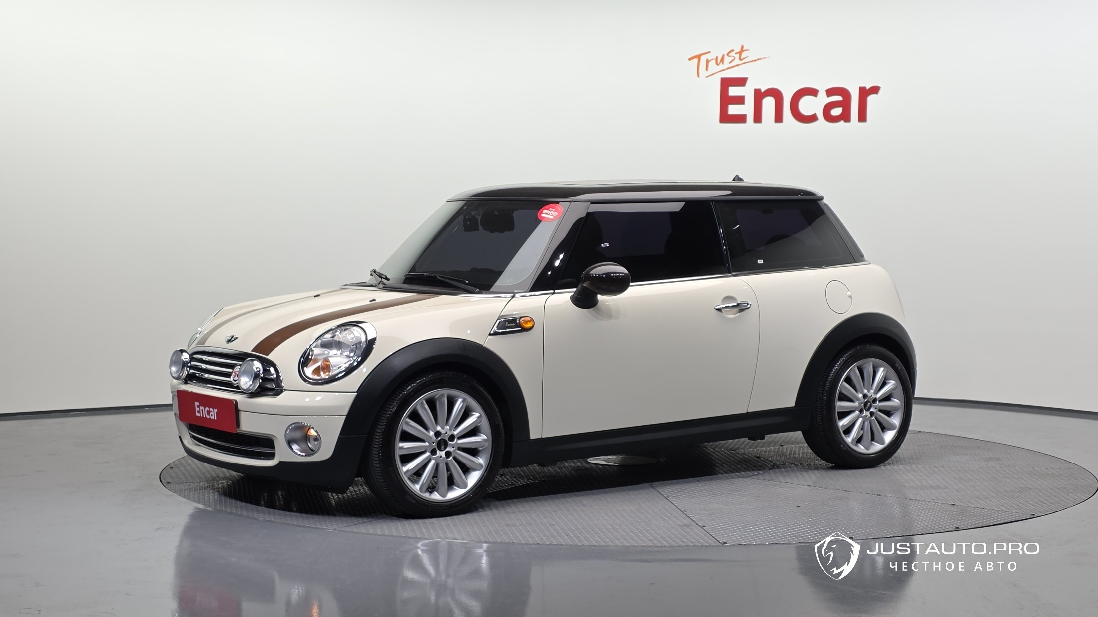 Автомобиль Mini Cooper