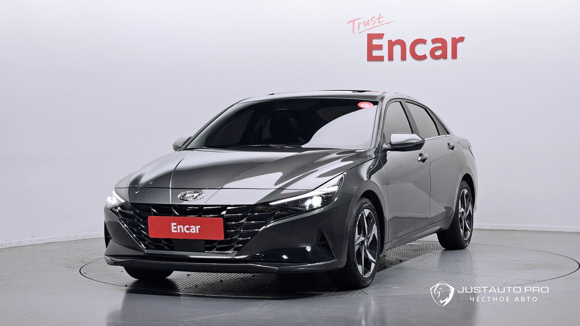 Автомобиль Hyundai AVANTE