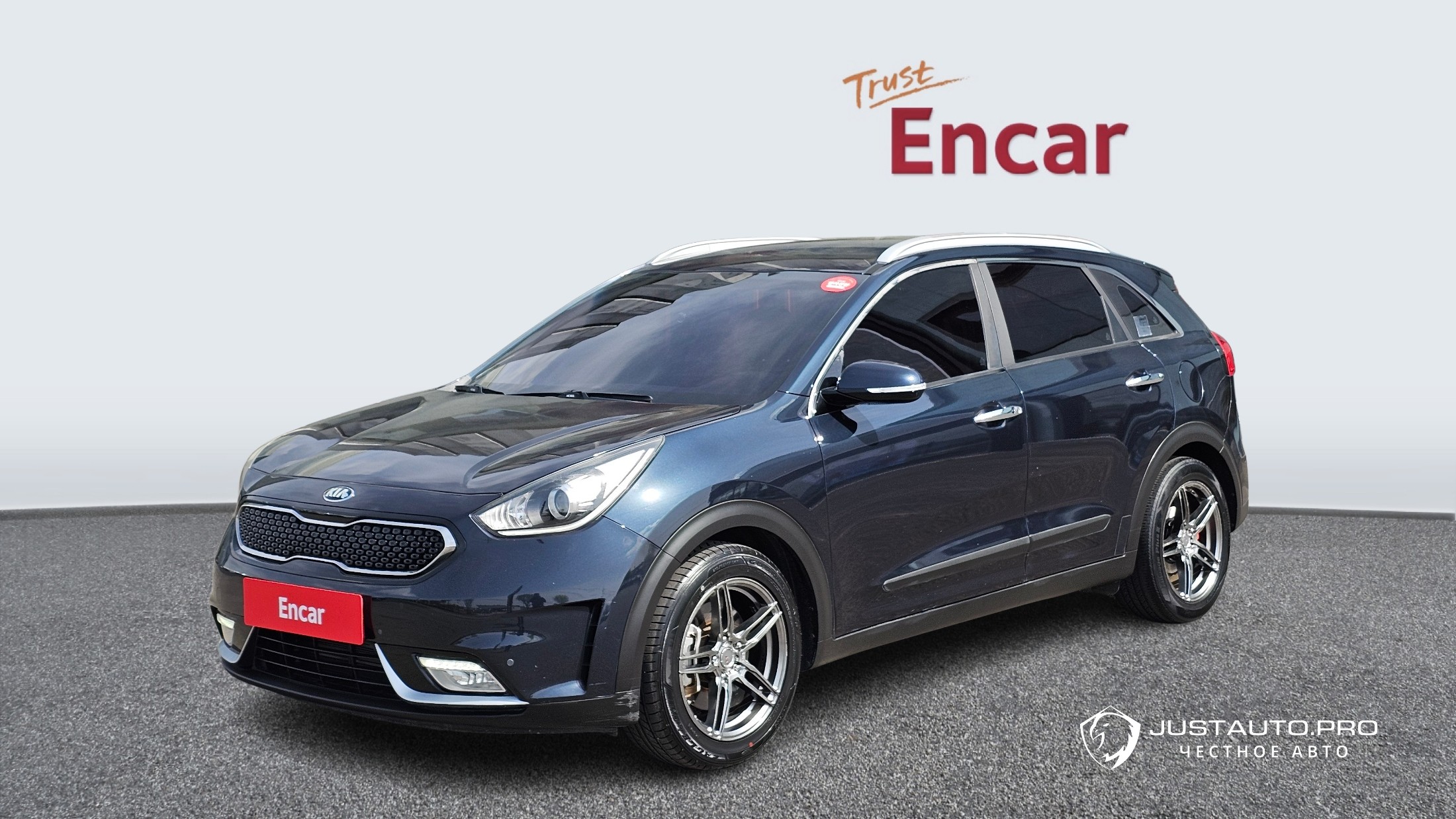 Автомобиль Kia Niro