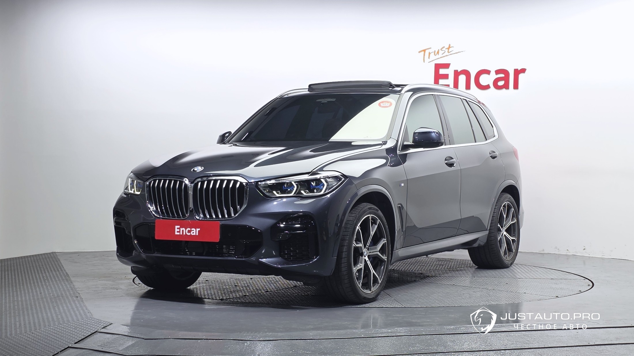 Автомобиль BMW X5