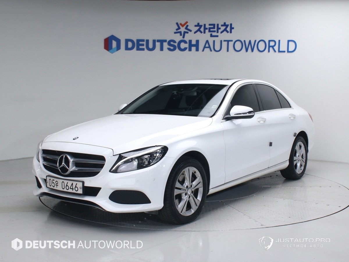 Автомобиль Mercedes-Benz C-Class