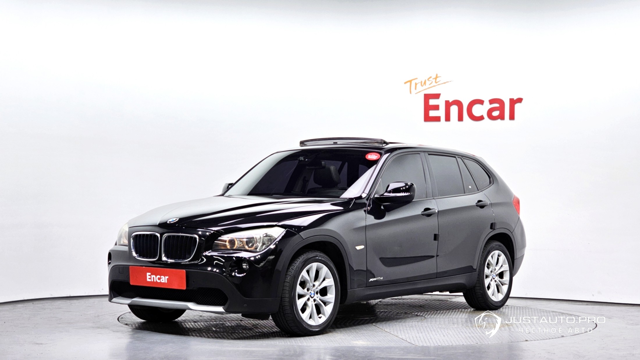 Автомобиль BMW X1