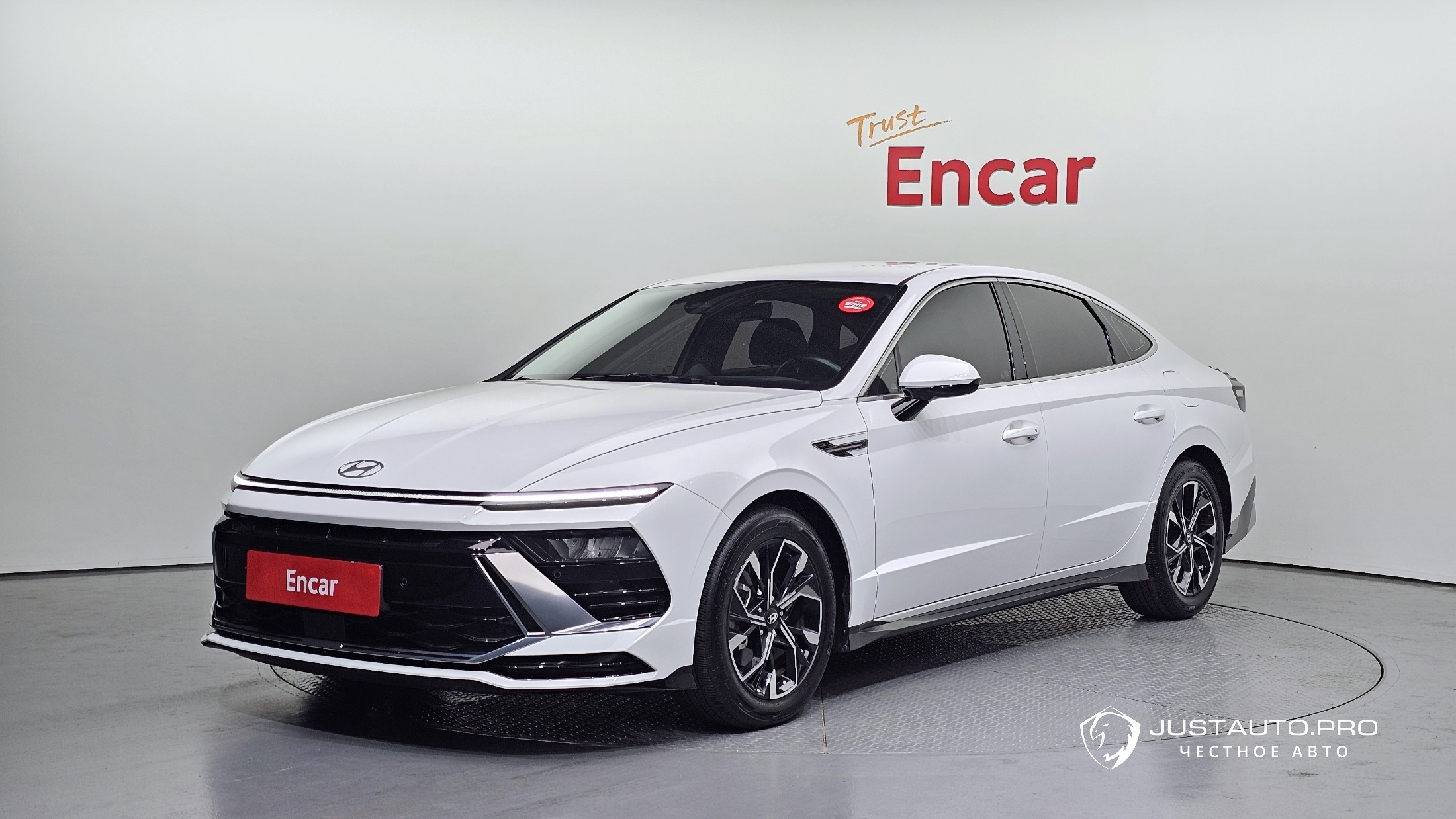 Автомобиль Hyundai Sonata