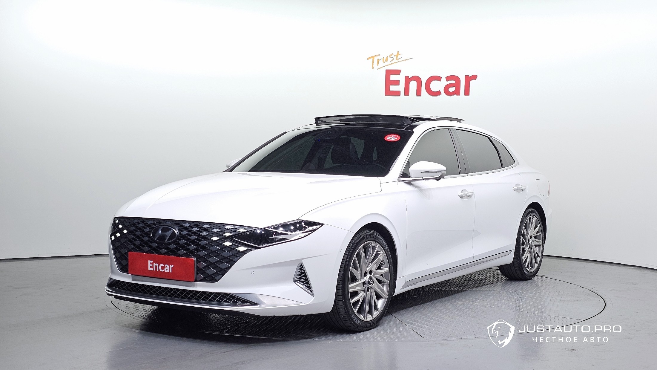 Автомобиль Hyundai Grandeur