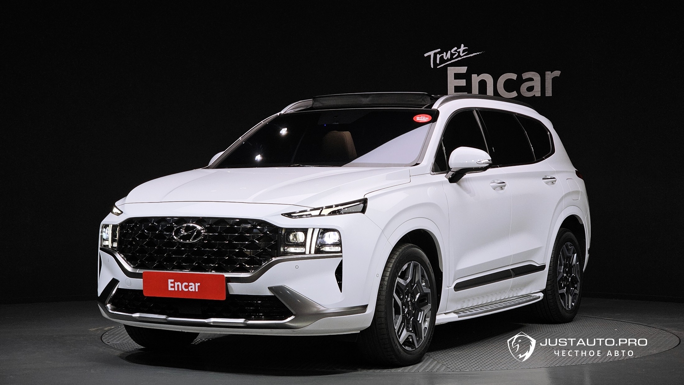 Автомобиль Hyundai Santafe