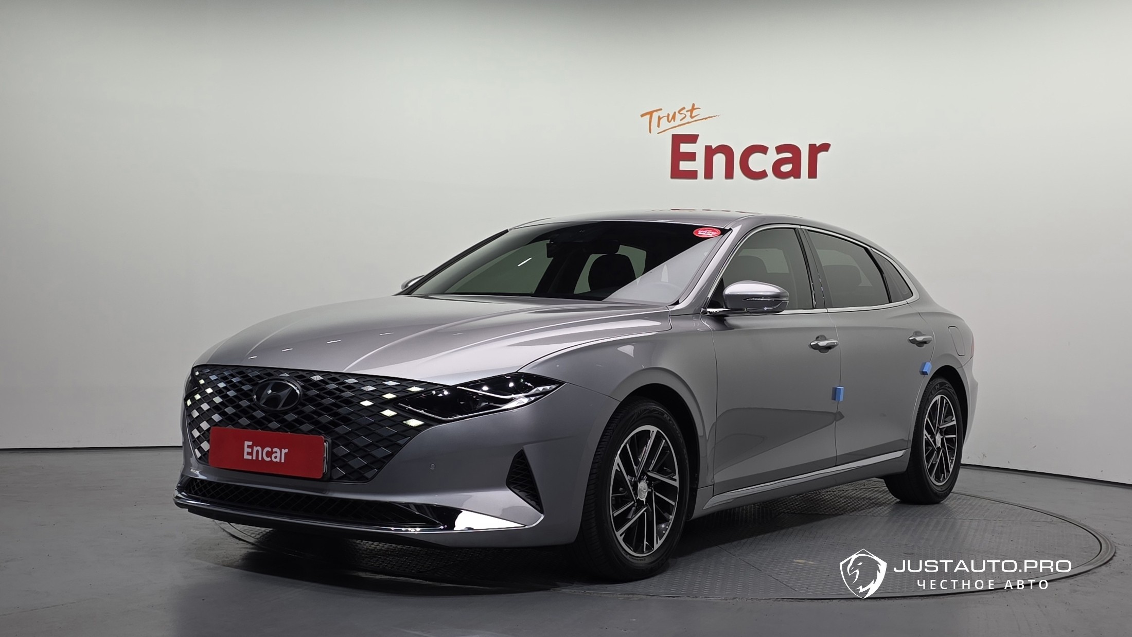 Автомобиль Hyundai Grandeur