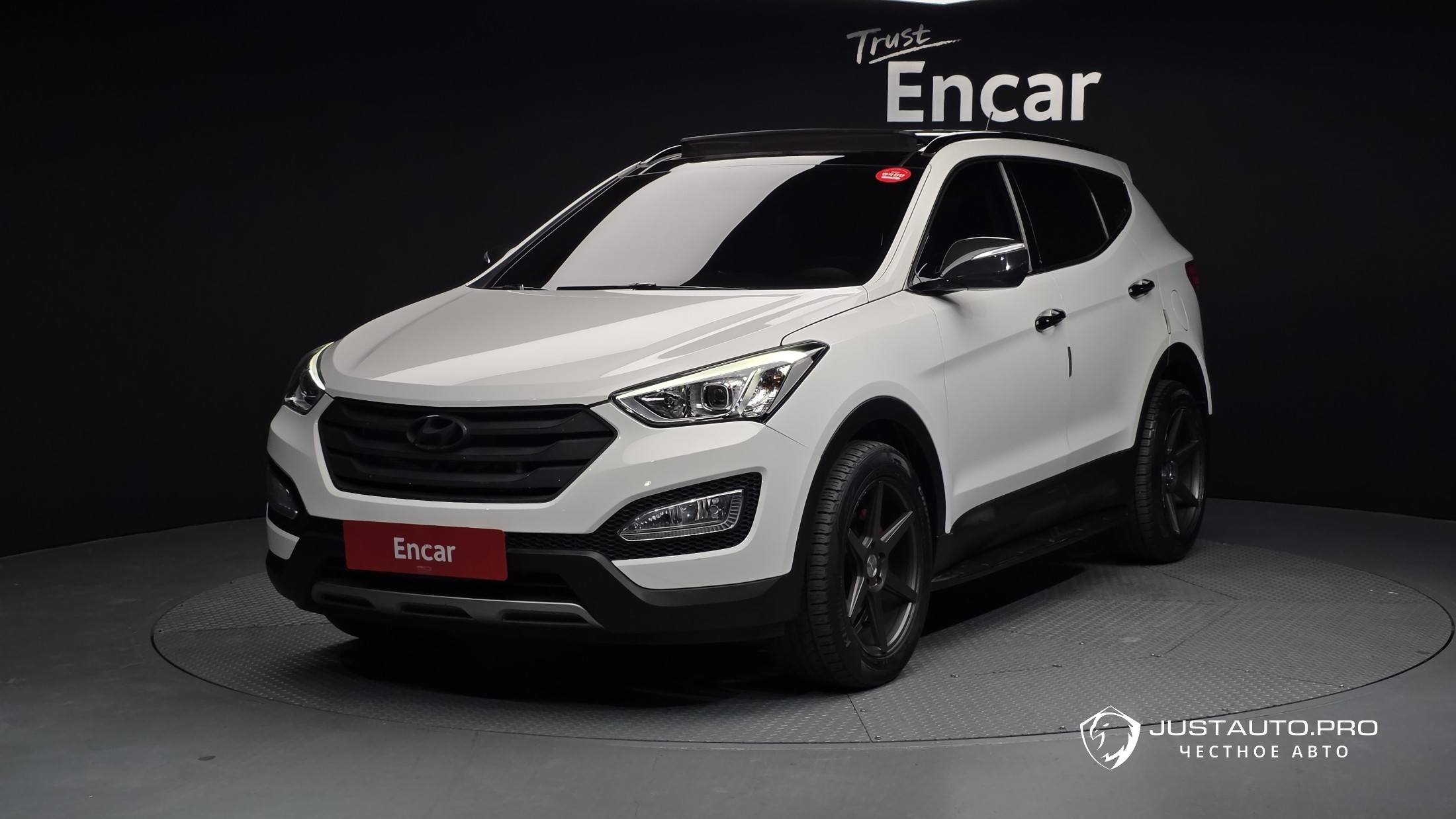Автомобиль Hyundai Santafe