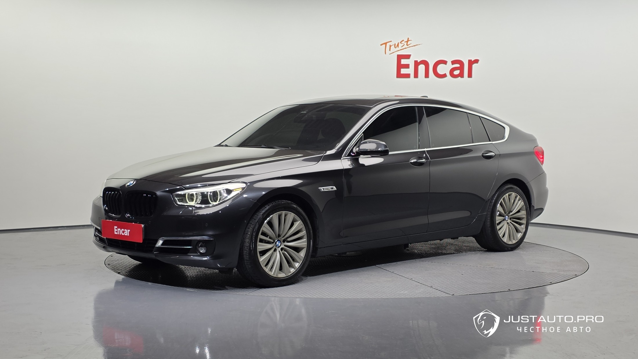 Автомобиль BMW Gran Turismo