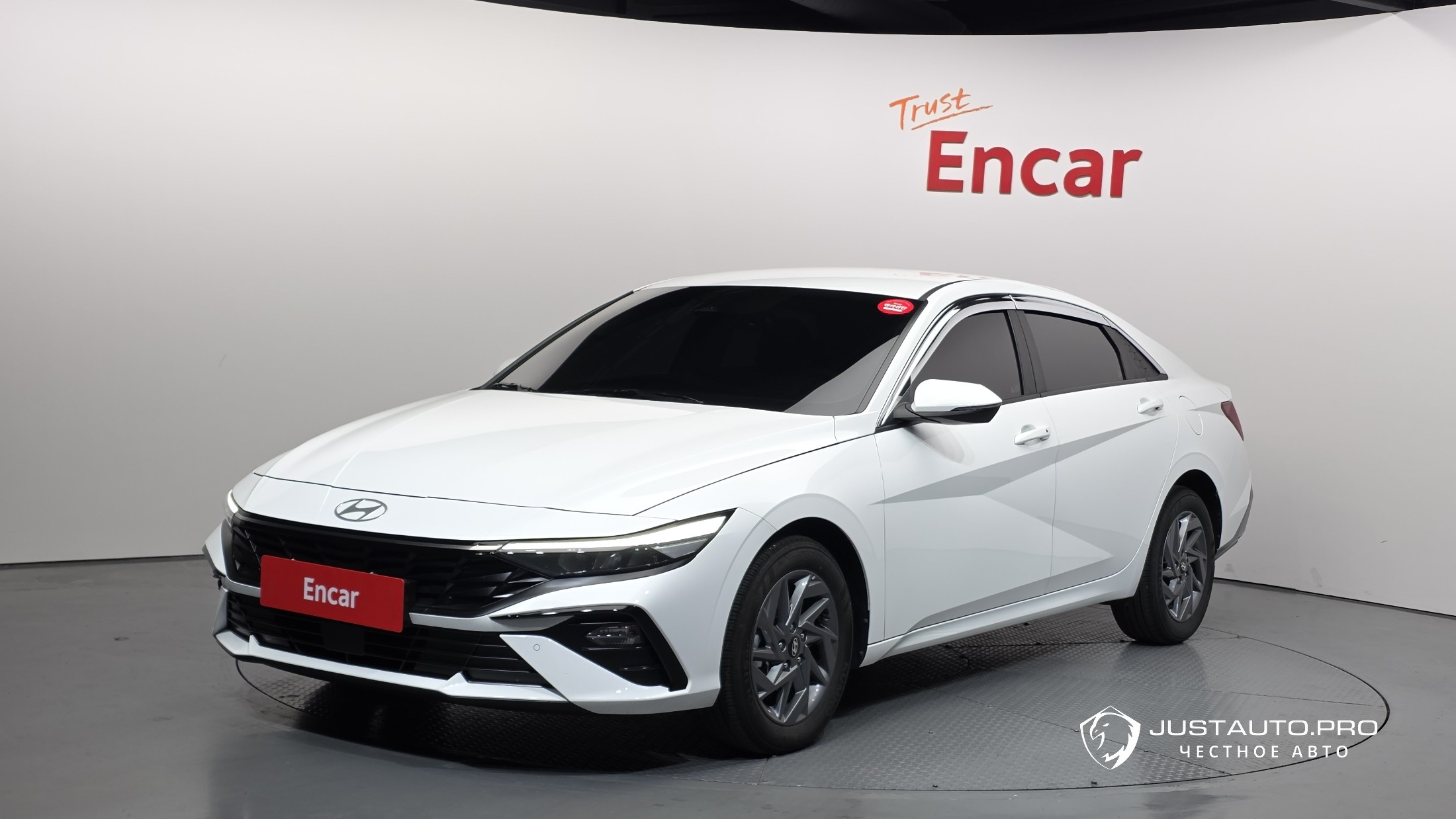 Автомобиль Hyundai AVANTE