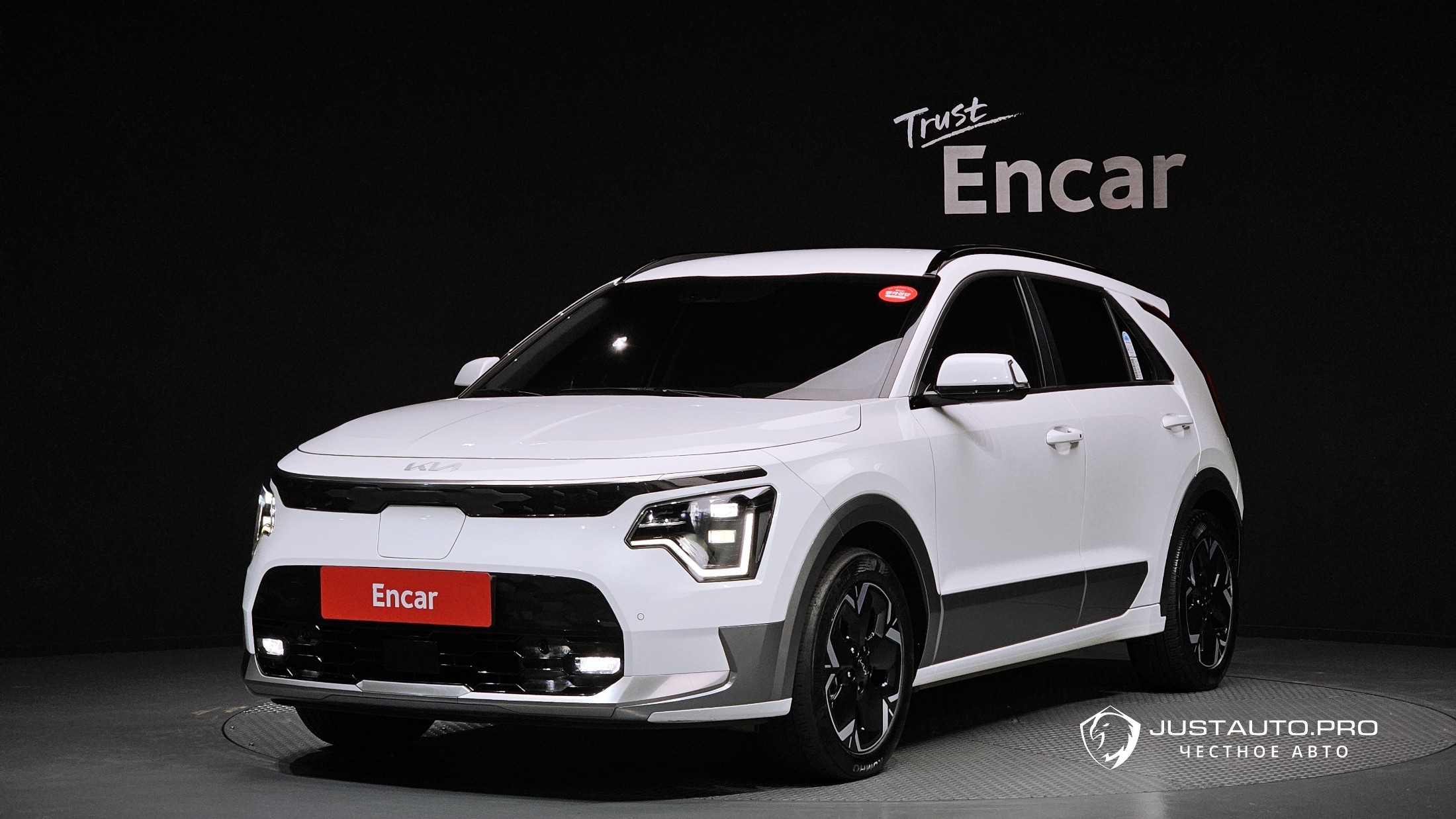 Автомобиль Kia Niro