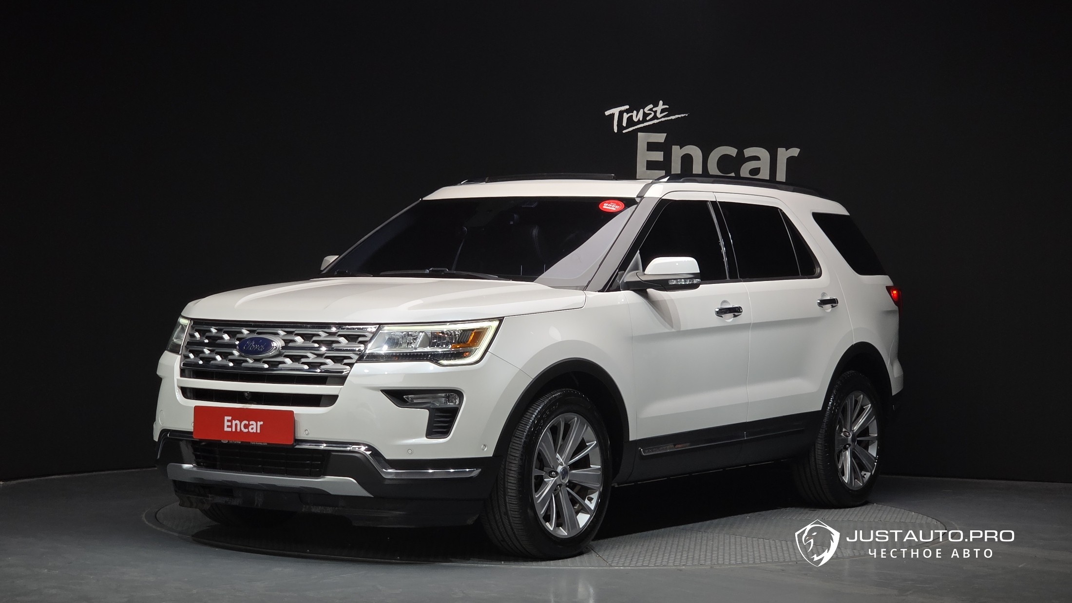 Автомобиль Ford Explorer