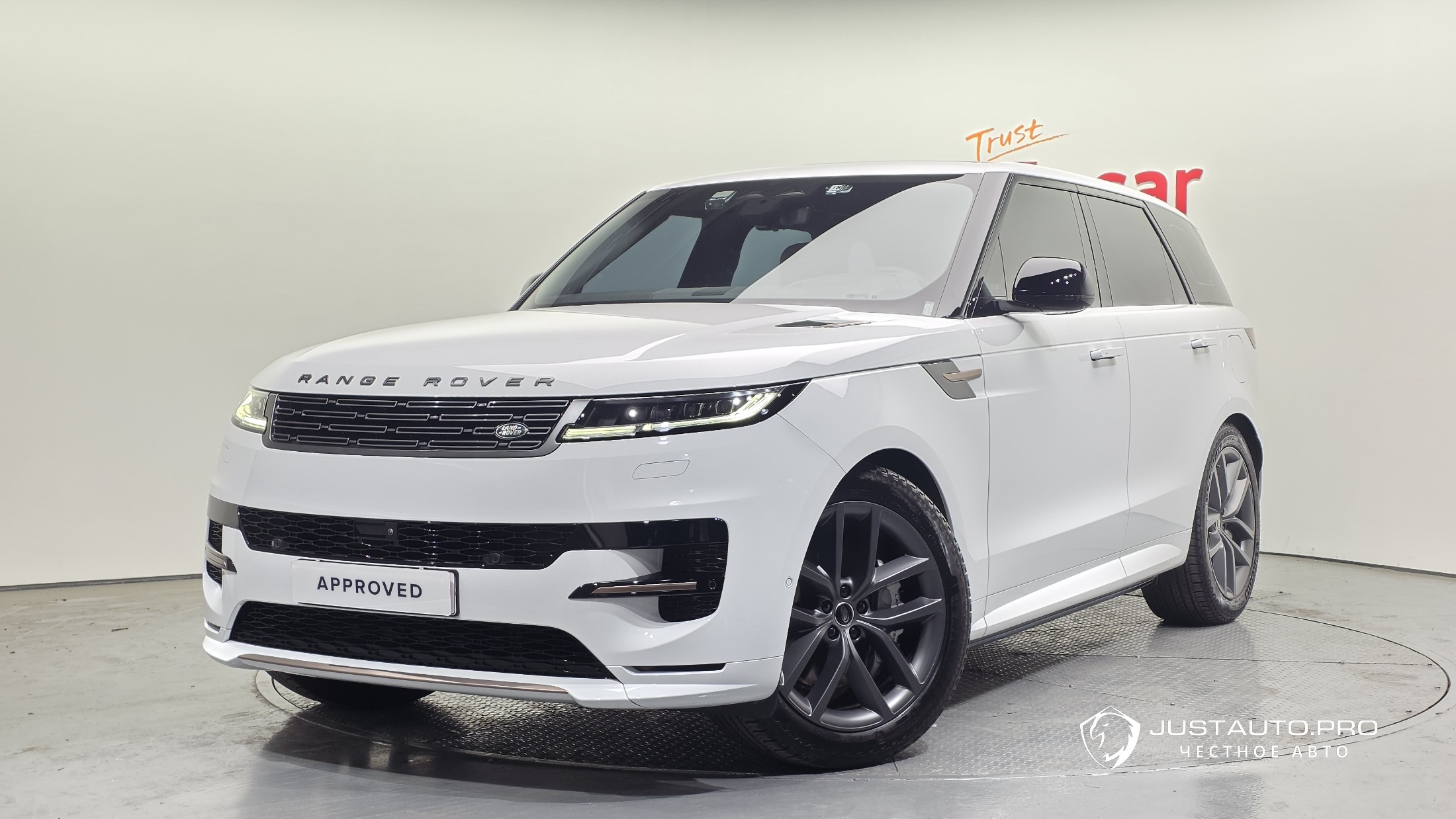 Автомобиль Land Rover Range Rover Sport