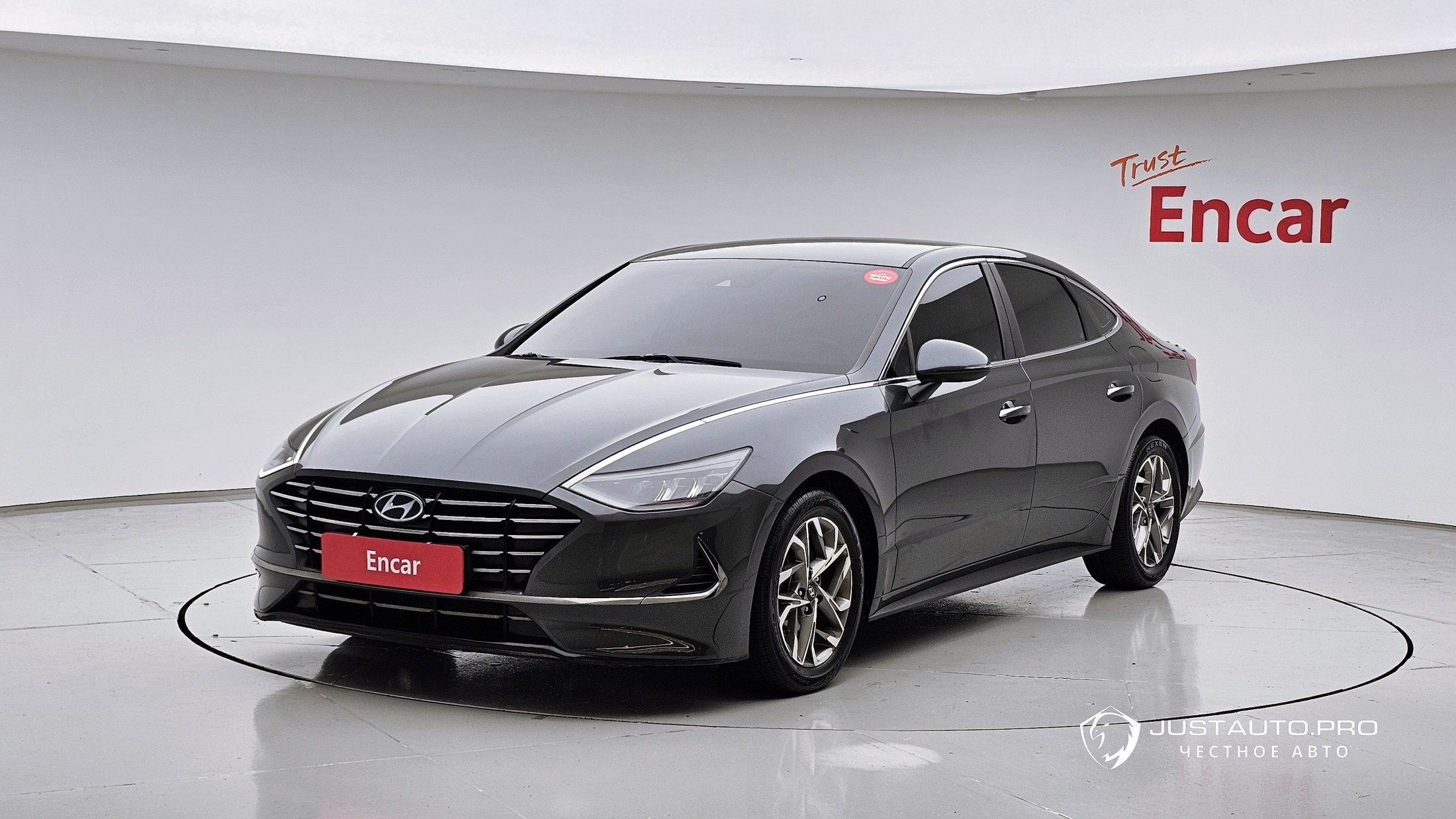 Автомобиль Hyundai Sonata