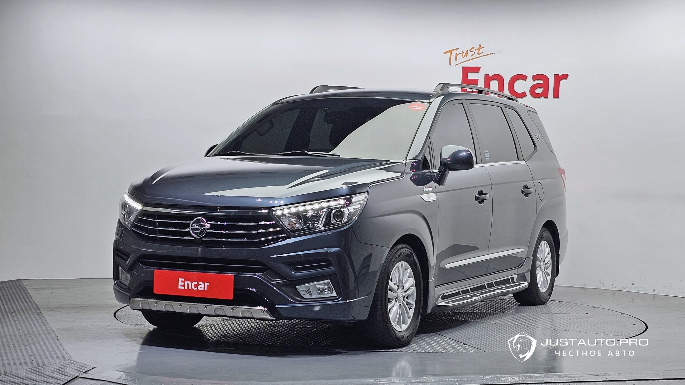 Автомобиль KG_Mobility_Ssangyong KORANDO