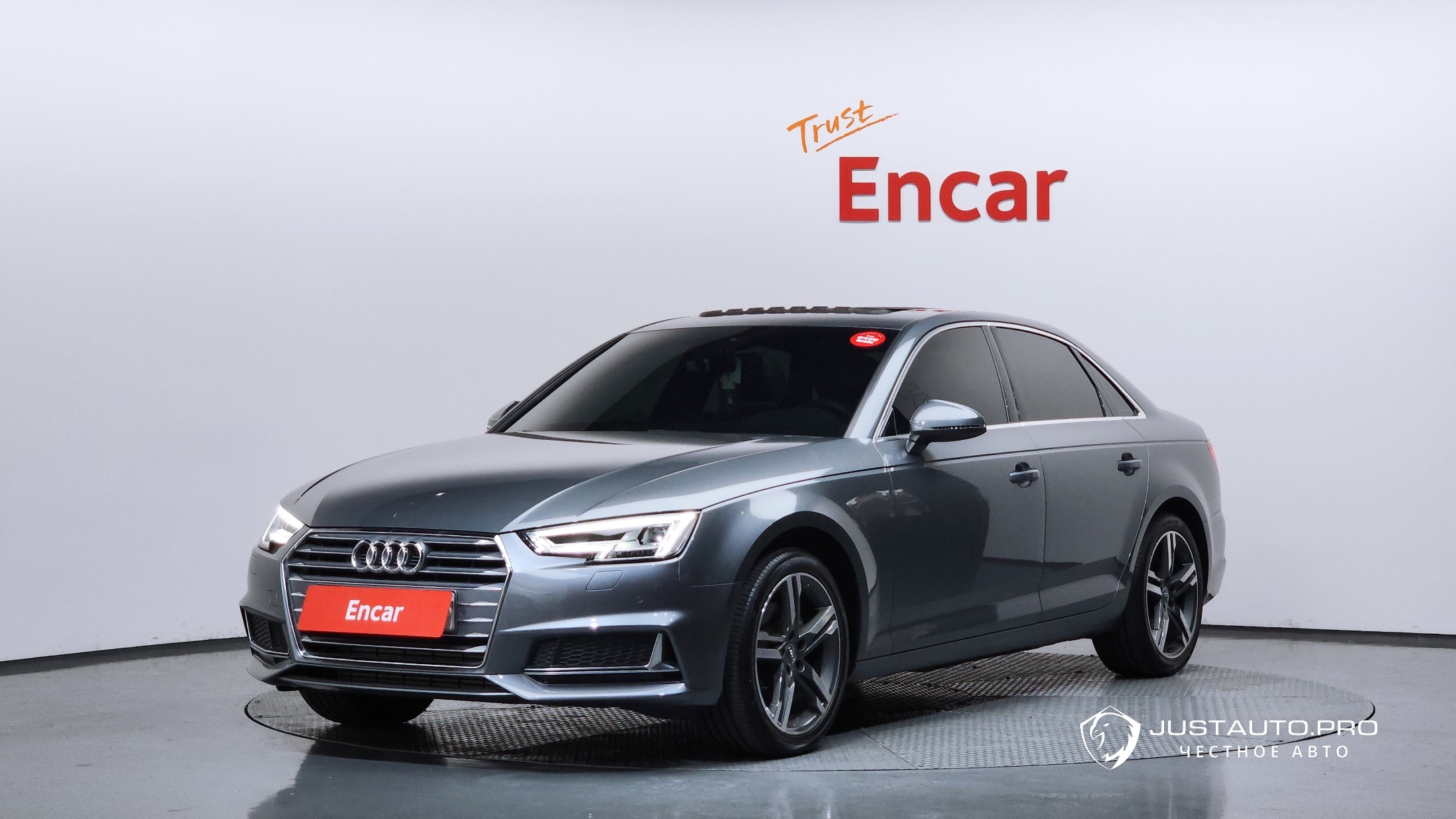 Автомобиль Audi A4