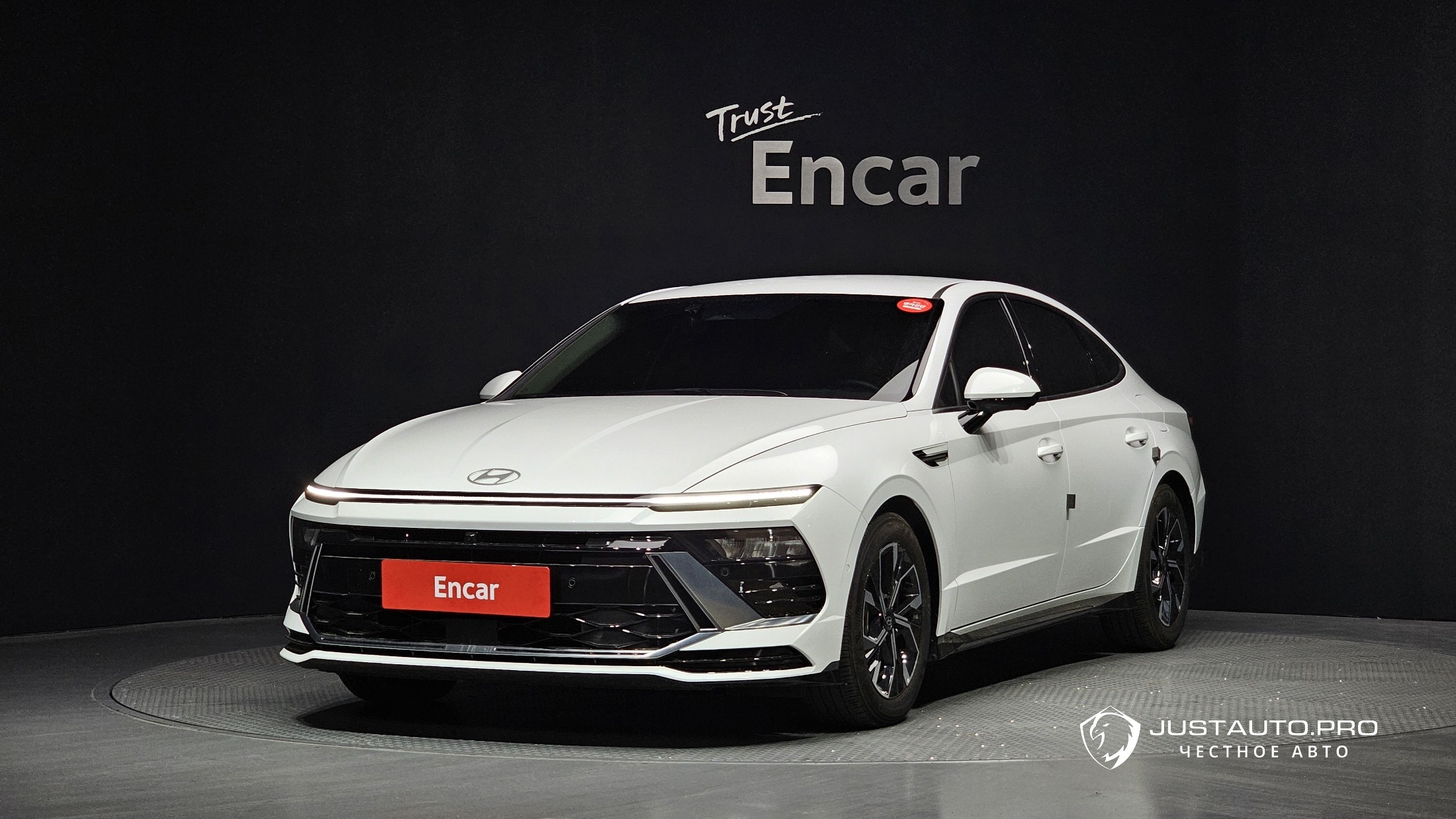 Автомобиль Hyundai Sonata