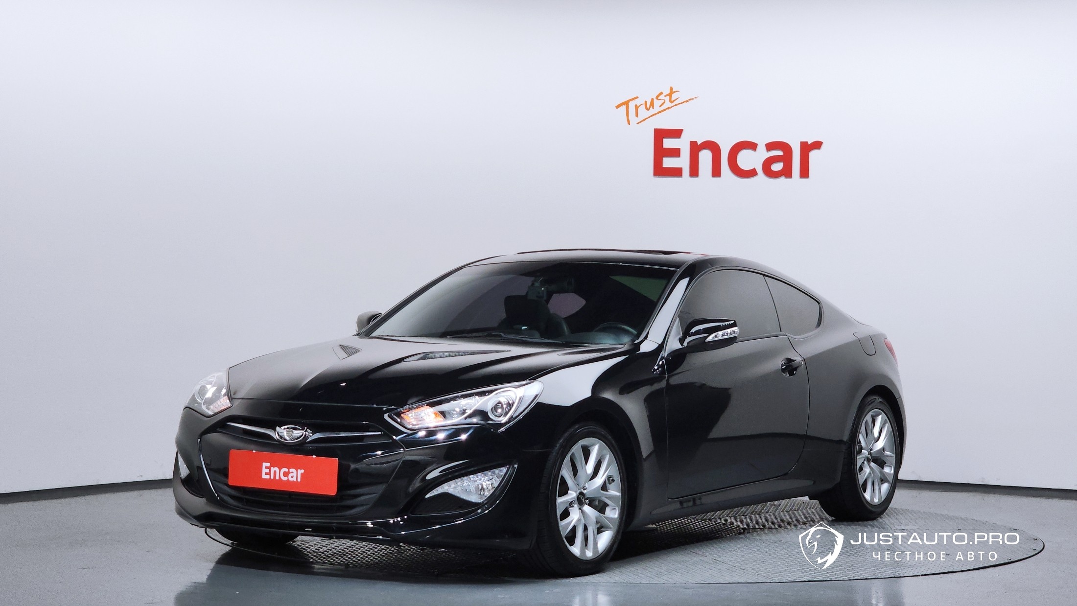 Автомобиль Hyundai Genesis