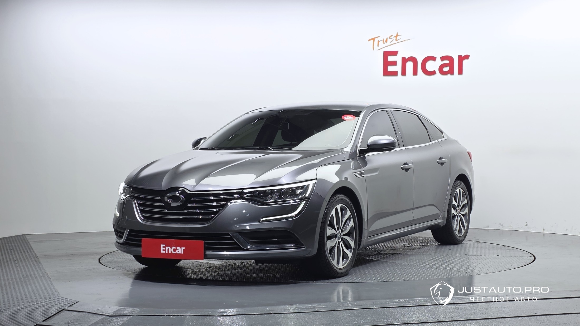 Автомобиль Renault-KoreaSamsung SM6