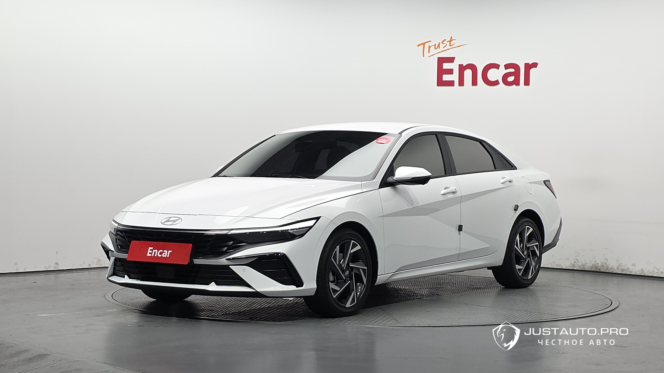 Автомобиль Hyundai AVANTE