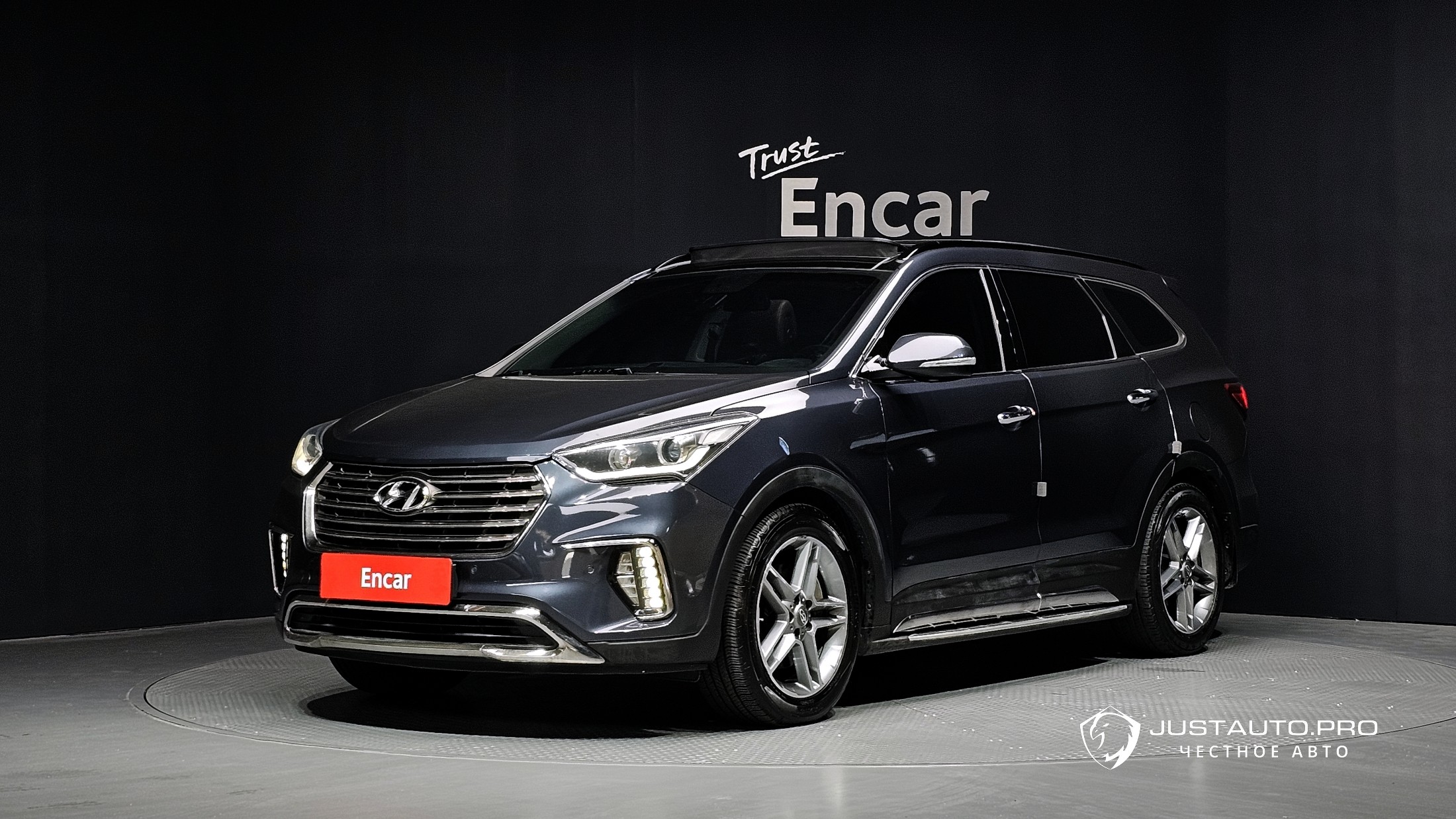 Автомобиль Hyundai Maxcruz