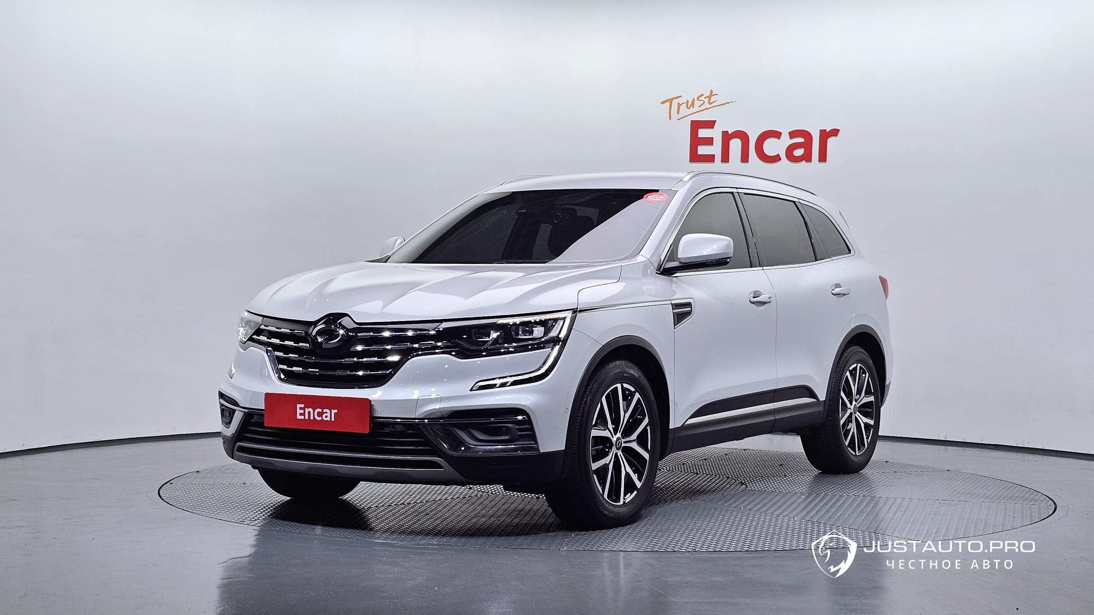 Автомобиль Renault-KoreaSamsung QM6