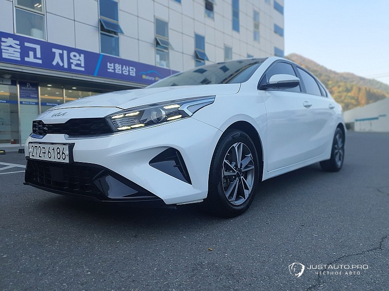 Автомобиль Kia K3