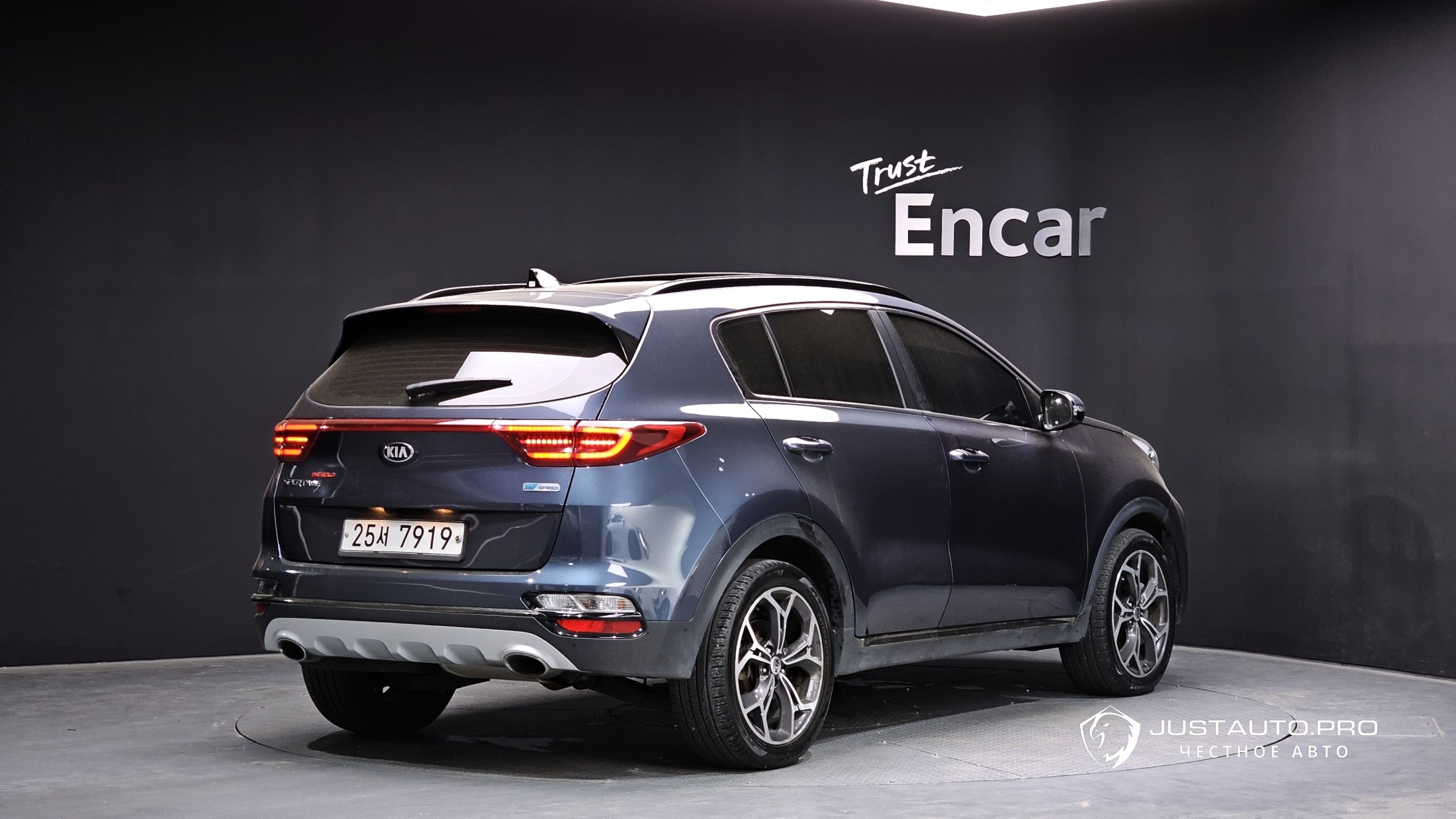 Автомобиль Kia Sportage