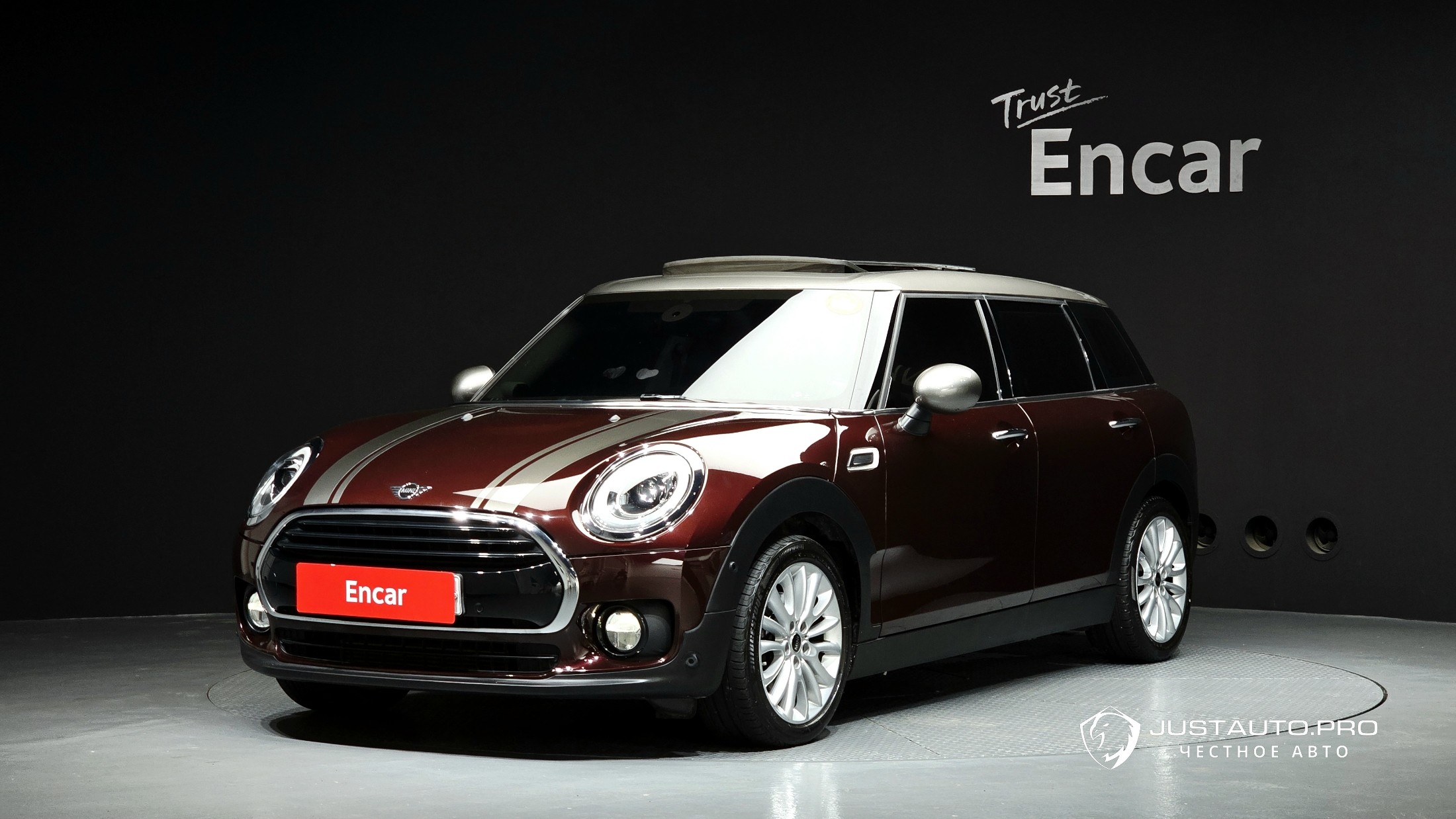 Автомобиль Mini Clubman