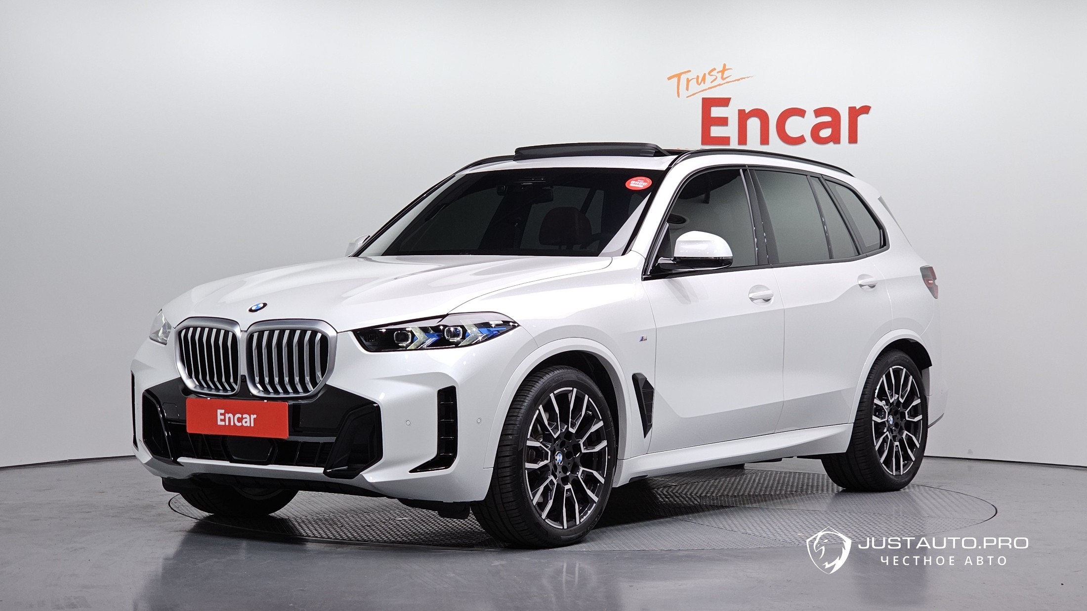 Автомобиль BMW X5